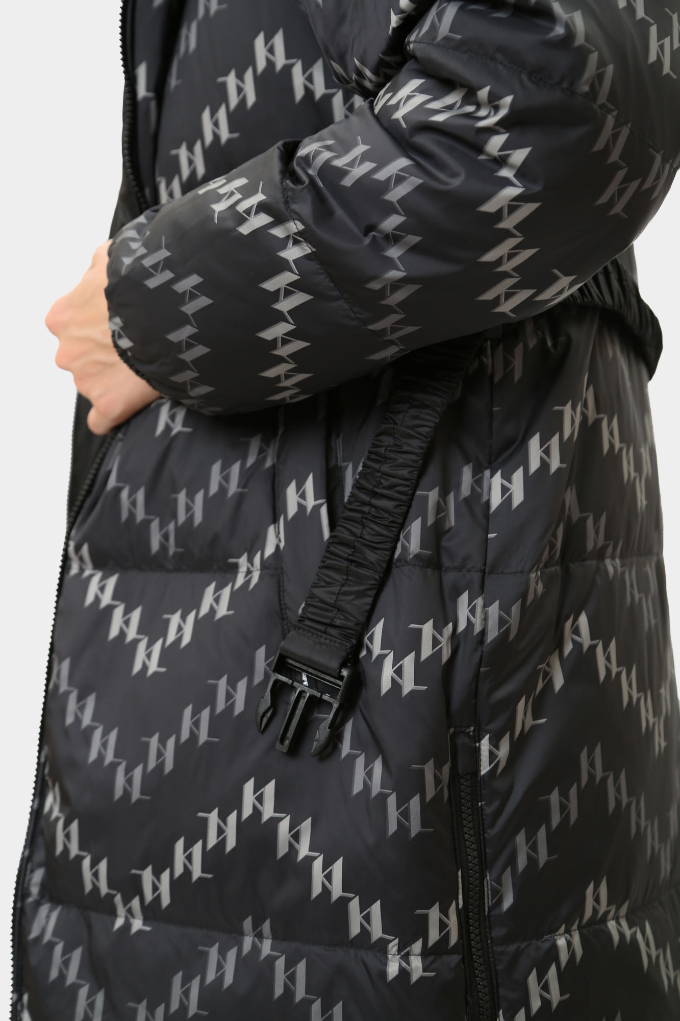 246W1505 куртка утепленная двусторонняя karl lagerfeld