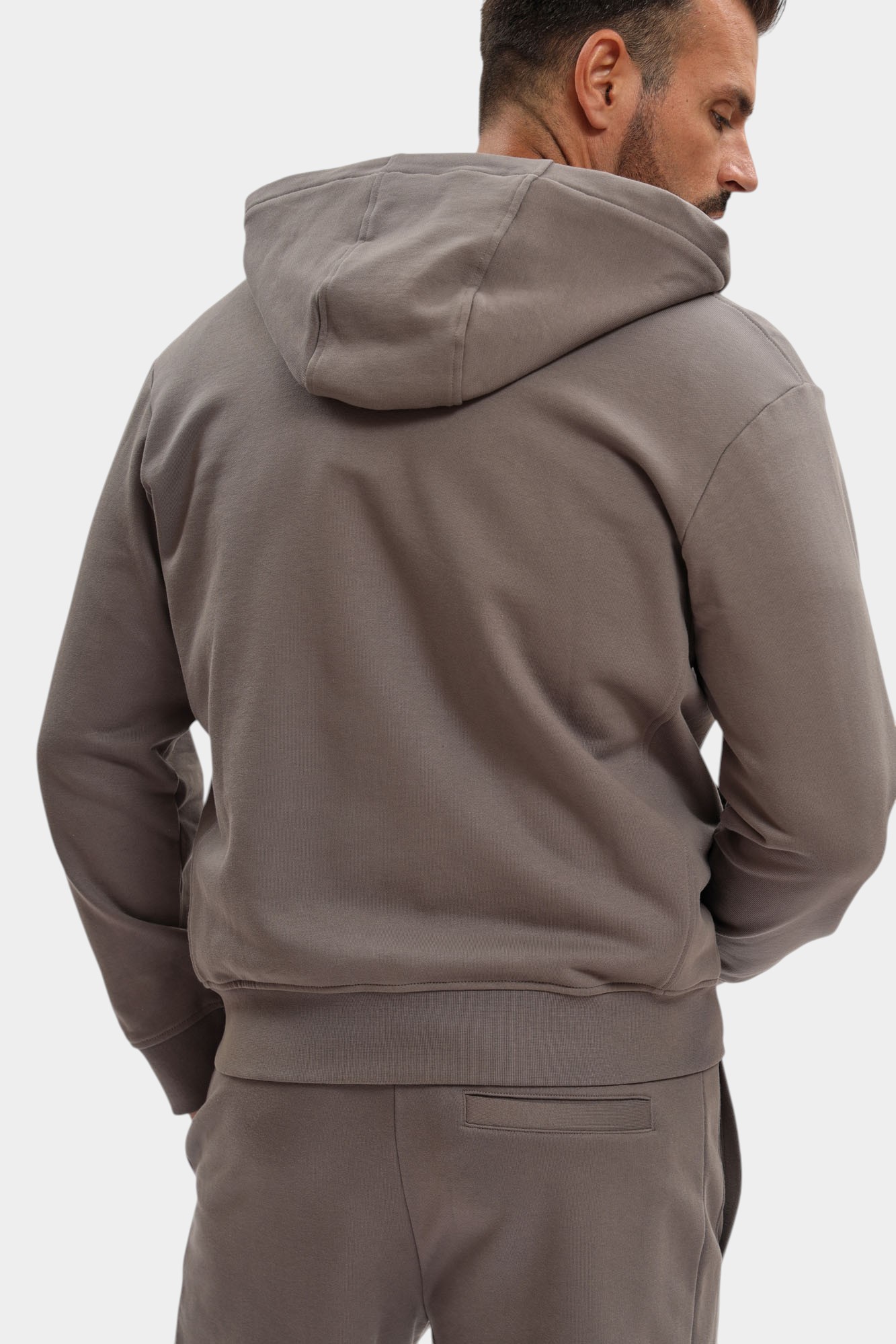 XM001293_AF20934 Толстовка с/к Armani Exchange Серый