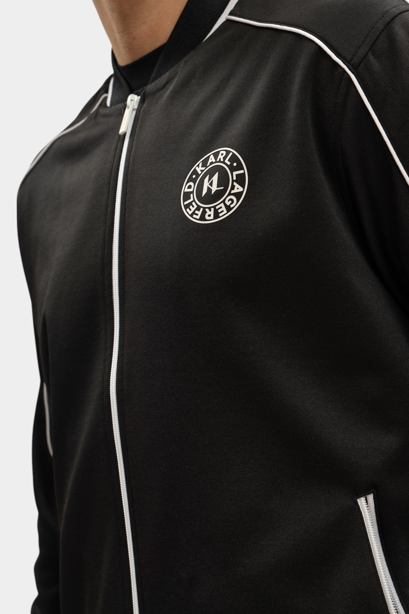 543905_705084 Бомбер Karl Lagerfeld Черный
