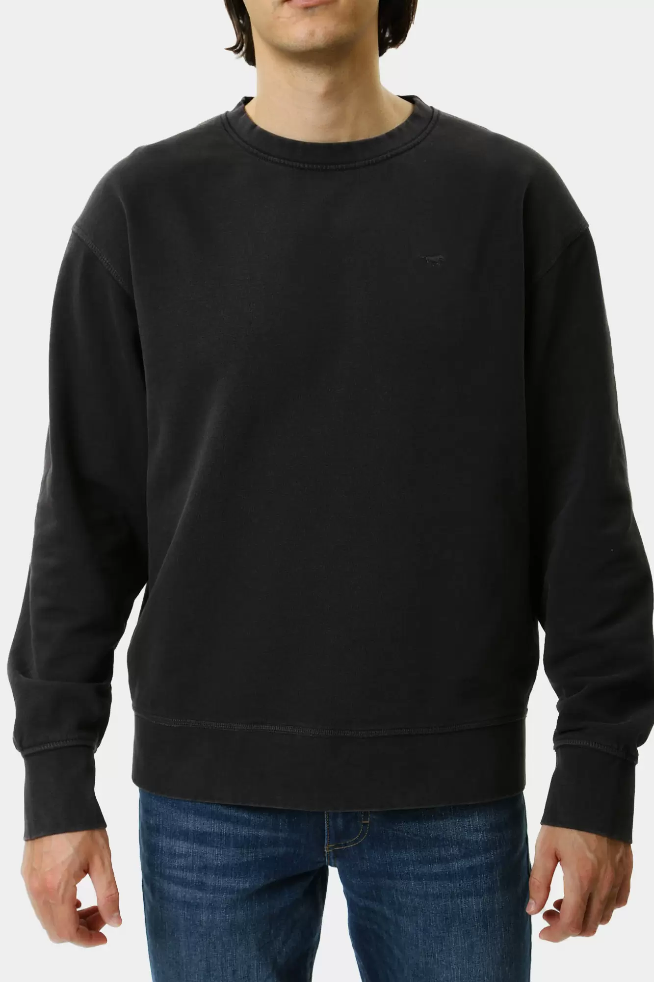 1015639 Свитшот Mustang Черный