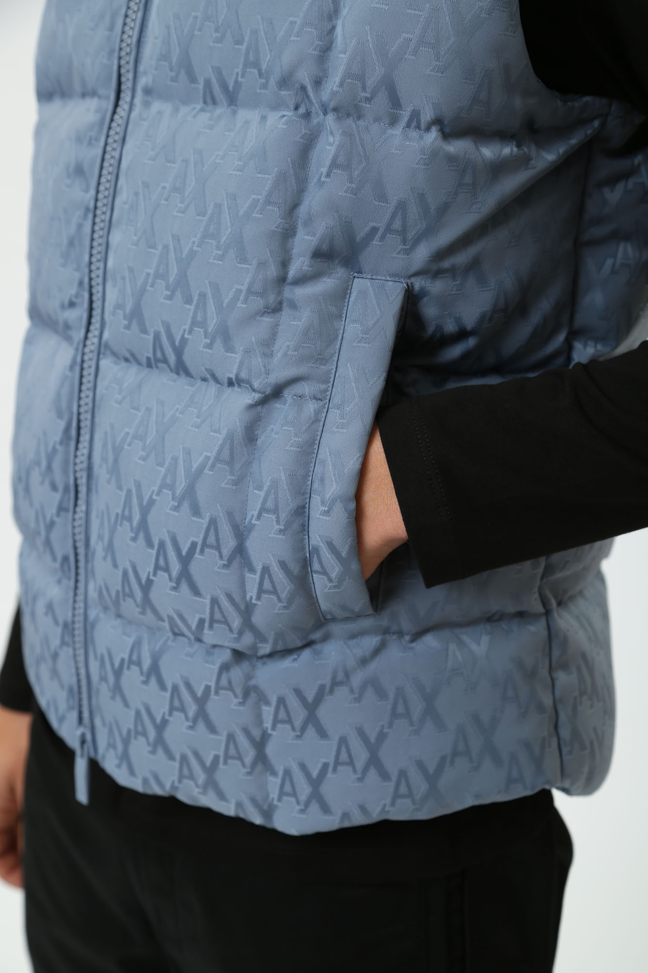 6DZQL1_ZN5GZ Жилет пуховый Armani Exchange Голубой