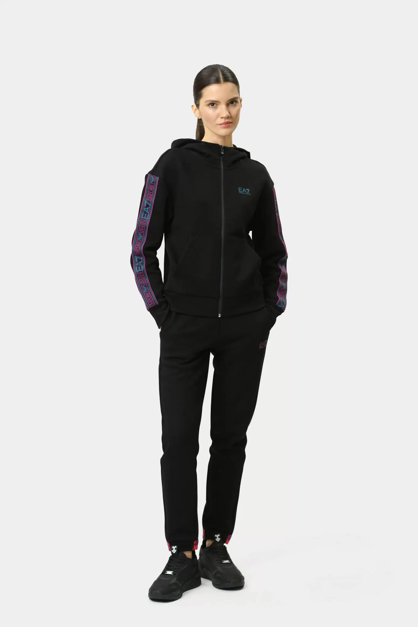 6DTP69_TJUXZ брюки спортивные ea7