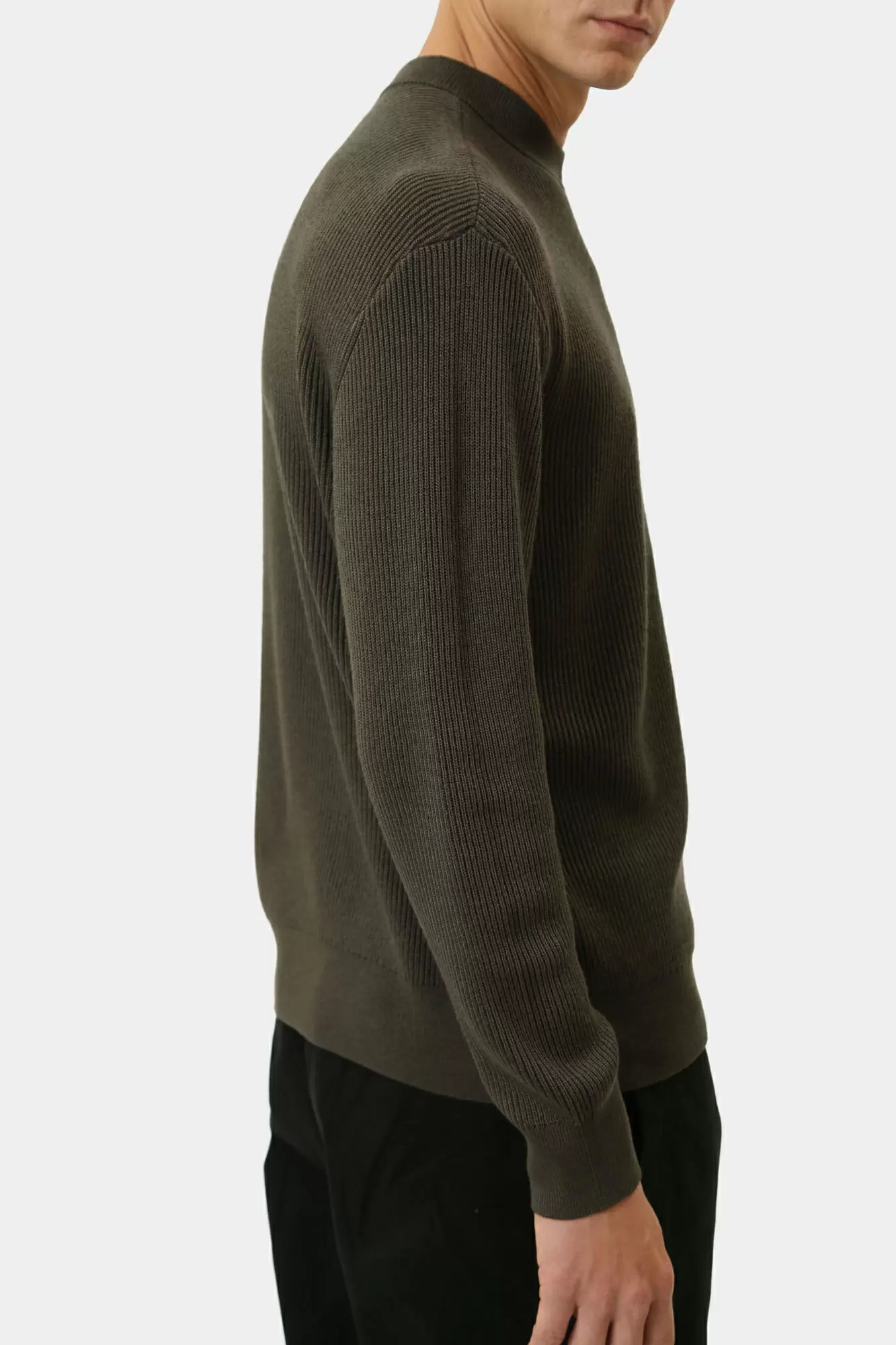 XM000029_AF10348 Джемпер Armani Exchange Черный