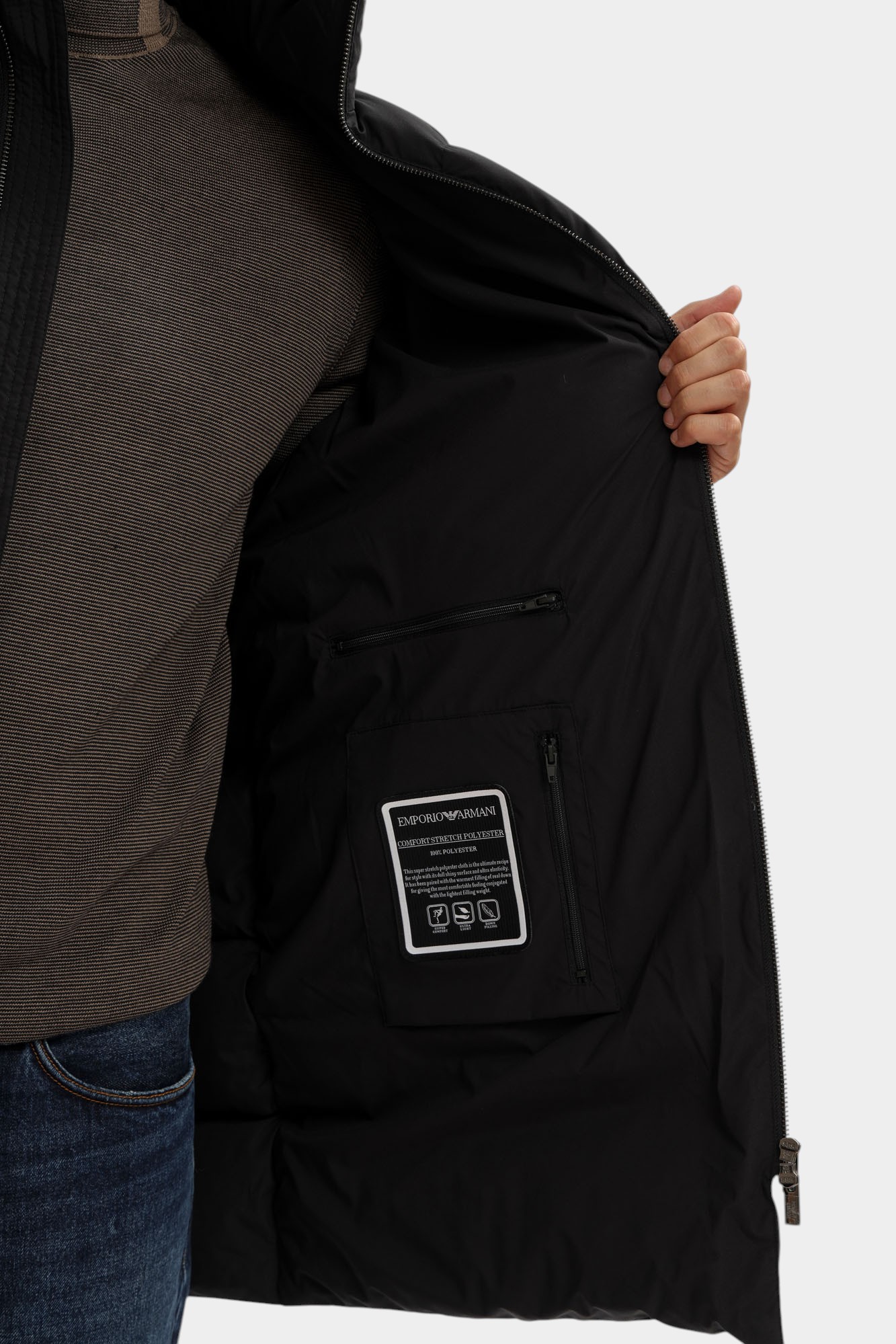 8N1LA5_1NLRZ Куртка зимняя Emporio Armani Черный