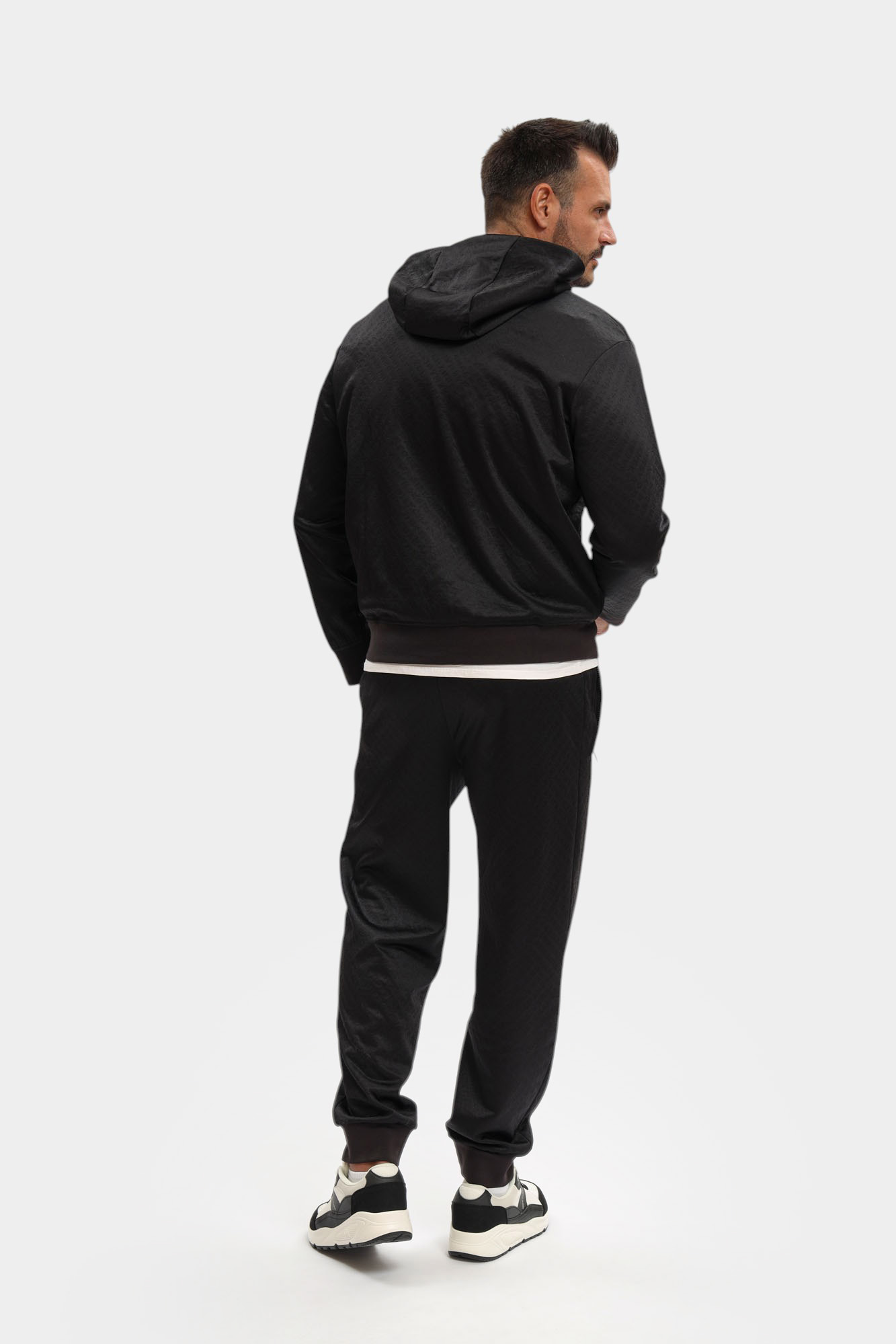 XM001356_AF16259 Брюки спортивные Armani Exchange Черный