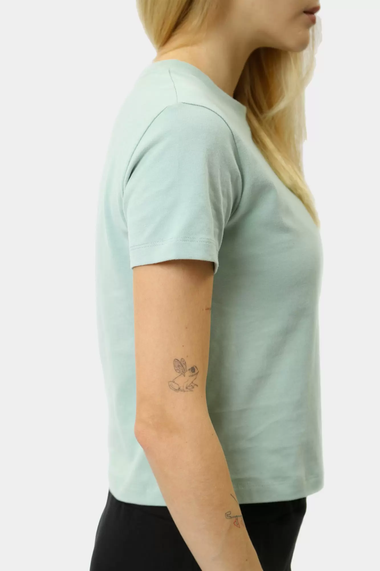 J20J224202 футболка calvin klein jeans