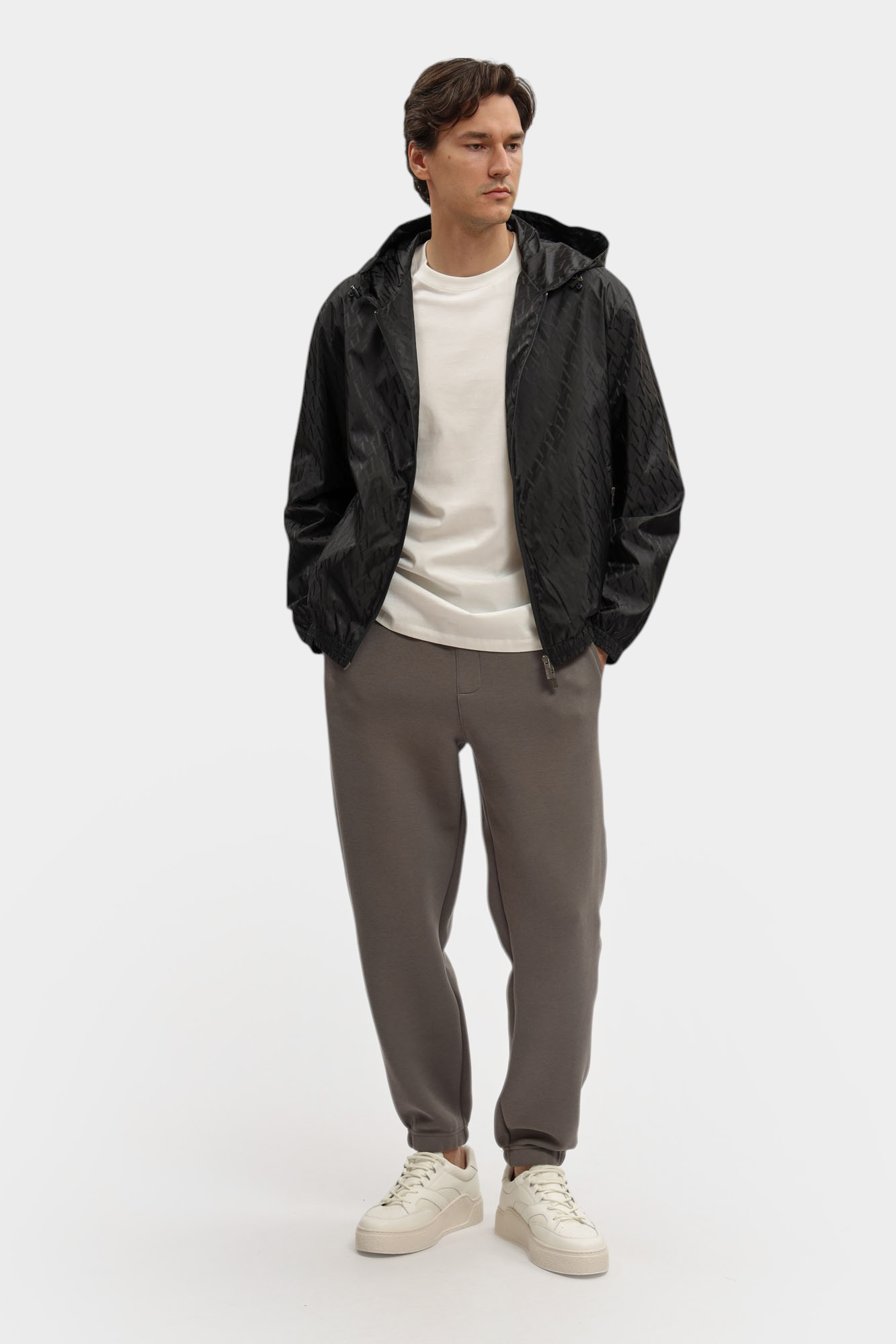 XM001582_AF16628 Ветровка Armani Exchange Черный