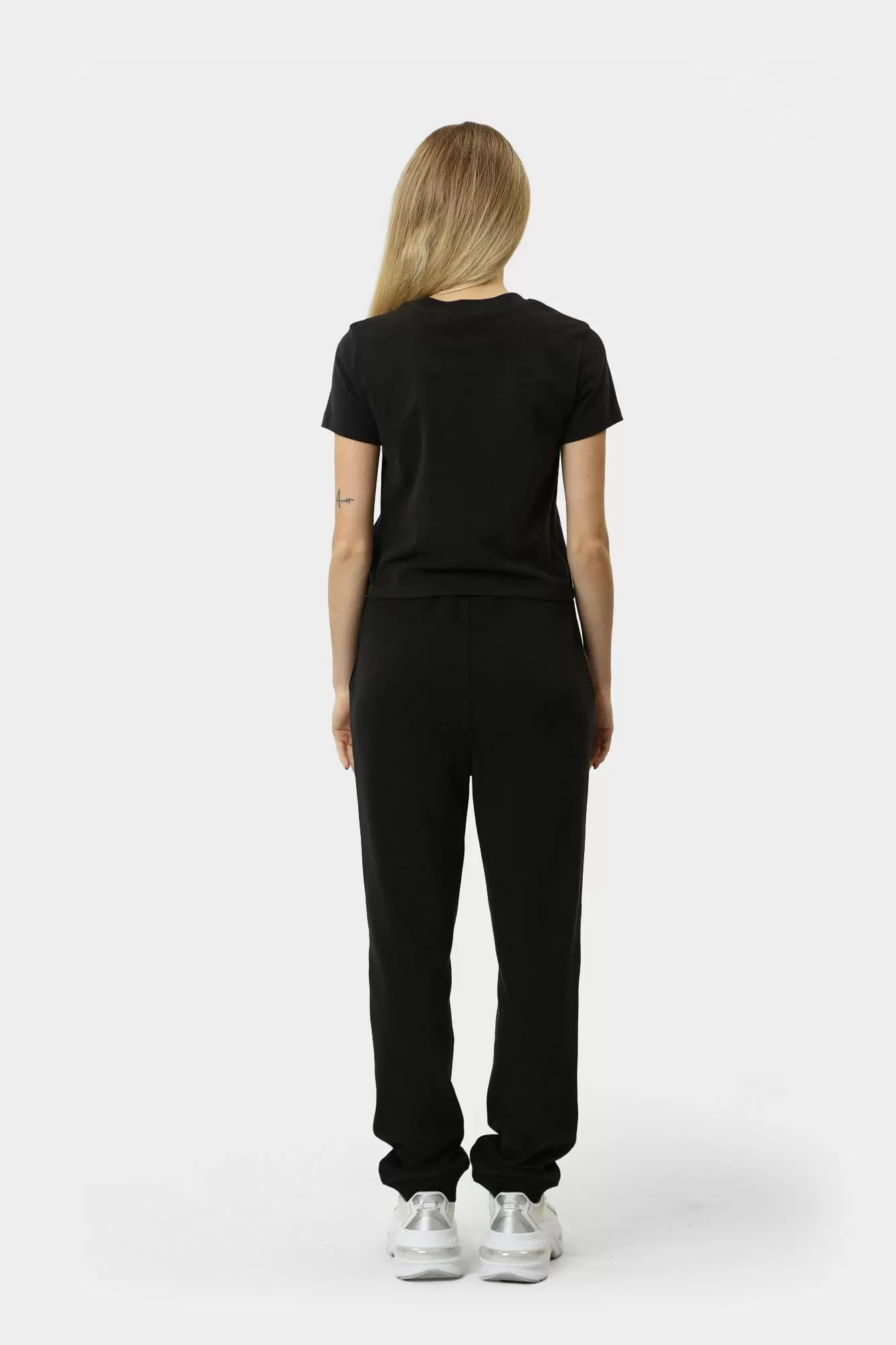 J20J224202 футболка calvin klein jeans