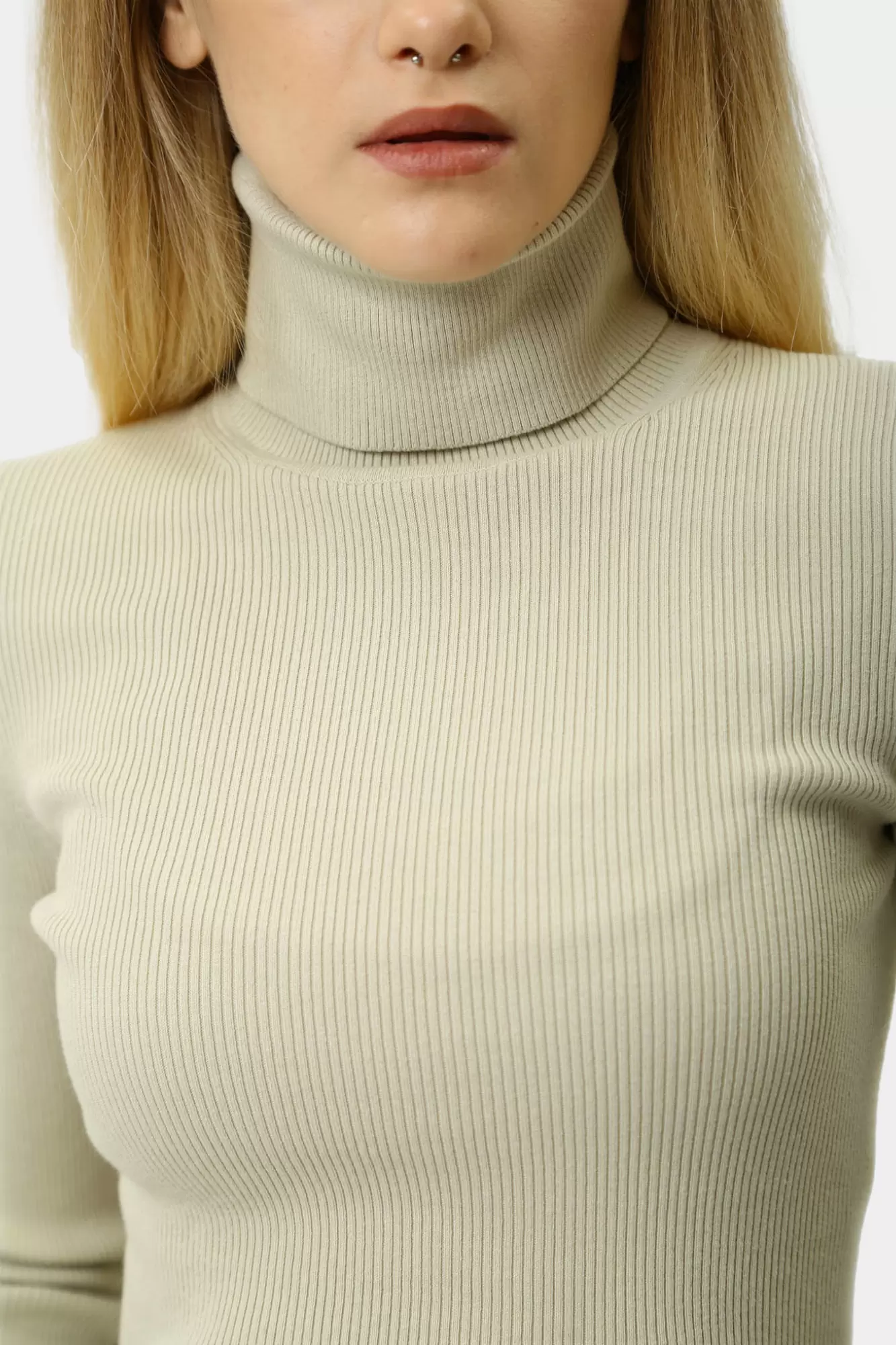 J20J224225 водолазка calvin klein jeans