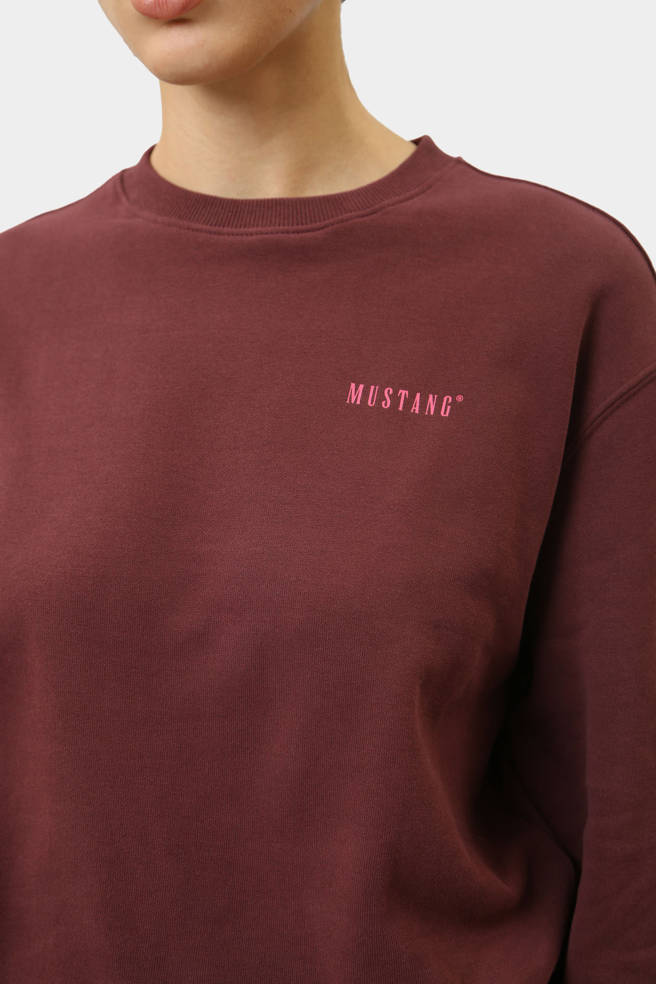 1015466 свитшот mustang 