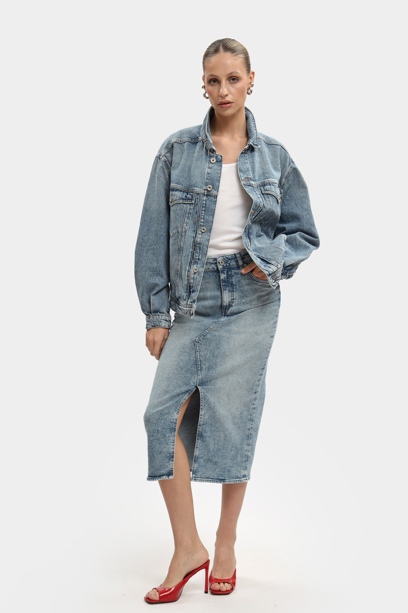 1016219-5000 куртка джинсовая mustang 