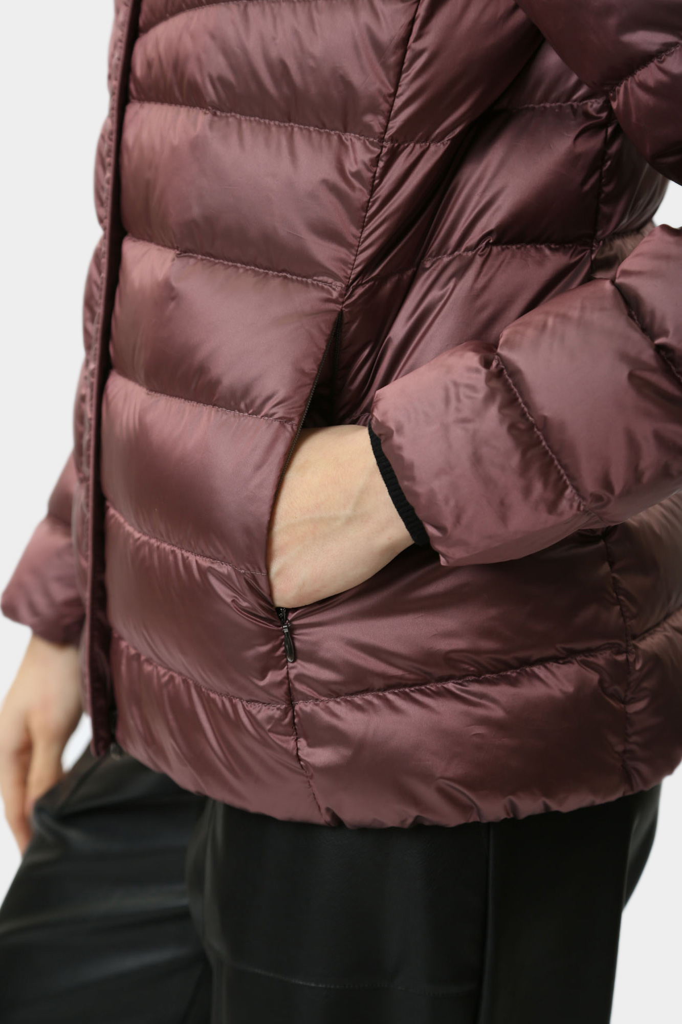 W4625ET3154F куртка geox