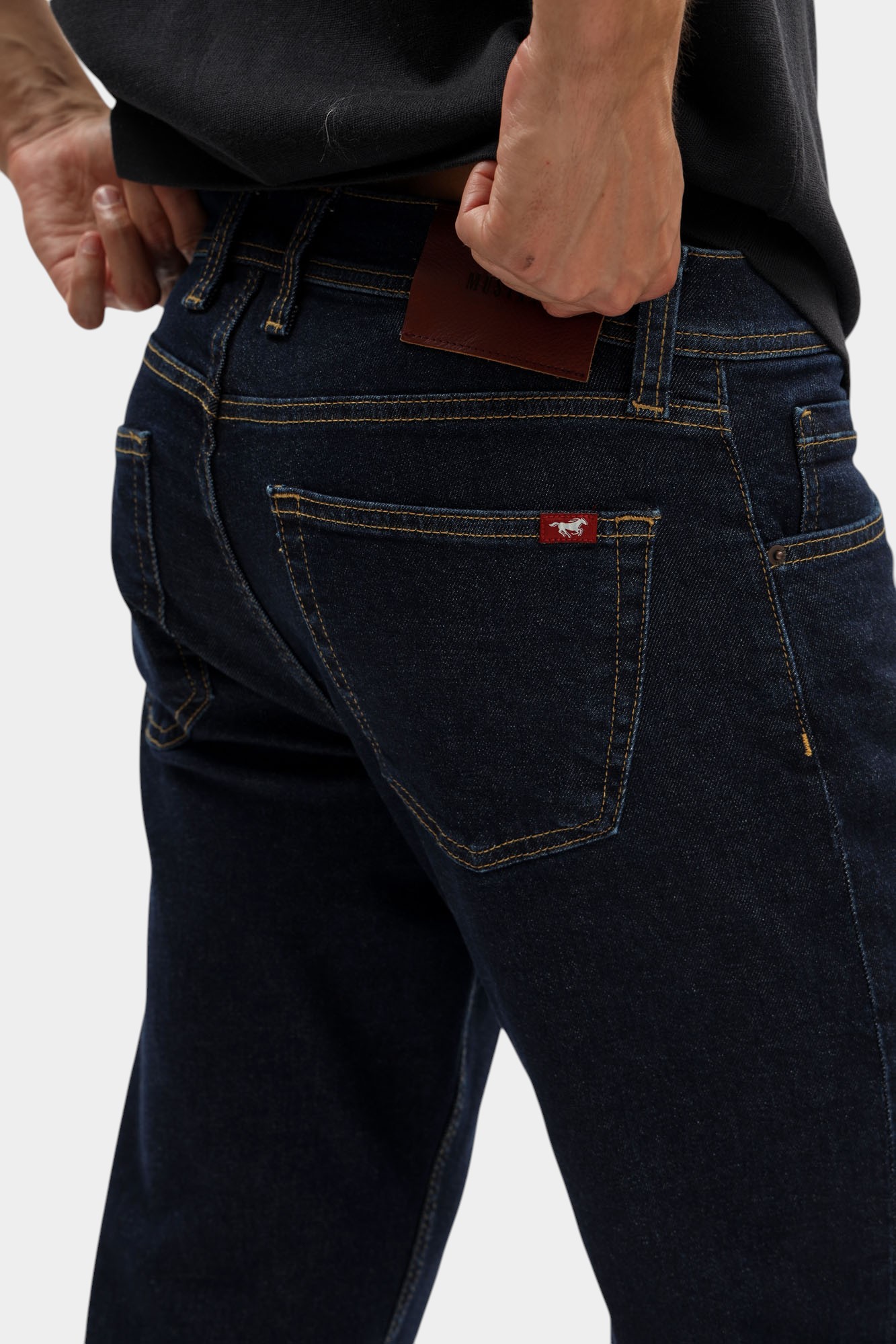 1016808-500 Джинсы Mustang Синий