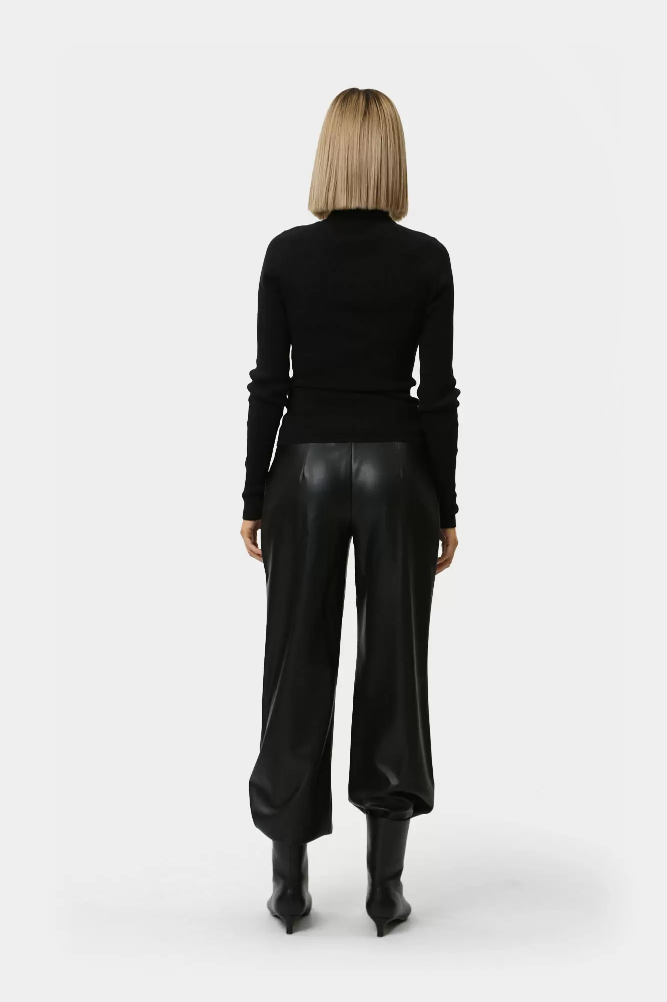 J20J224225 водолазка calvin klein jeans