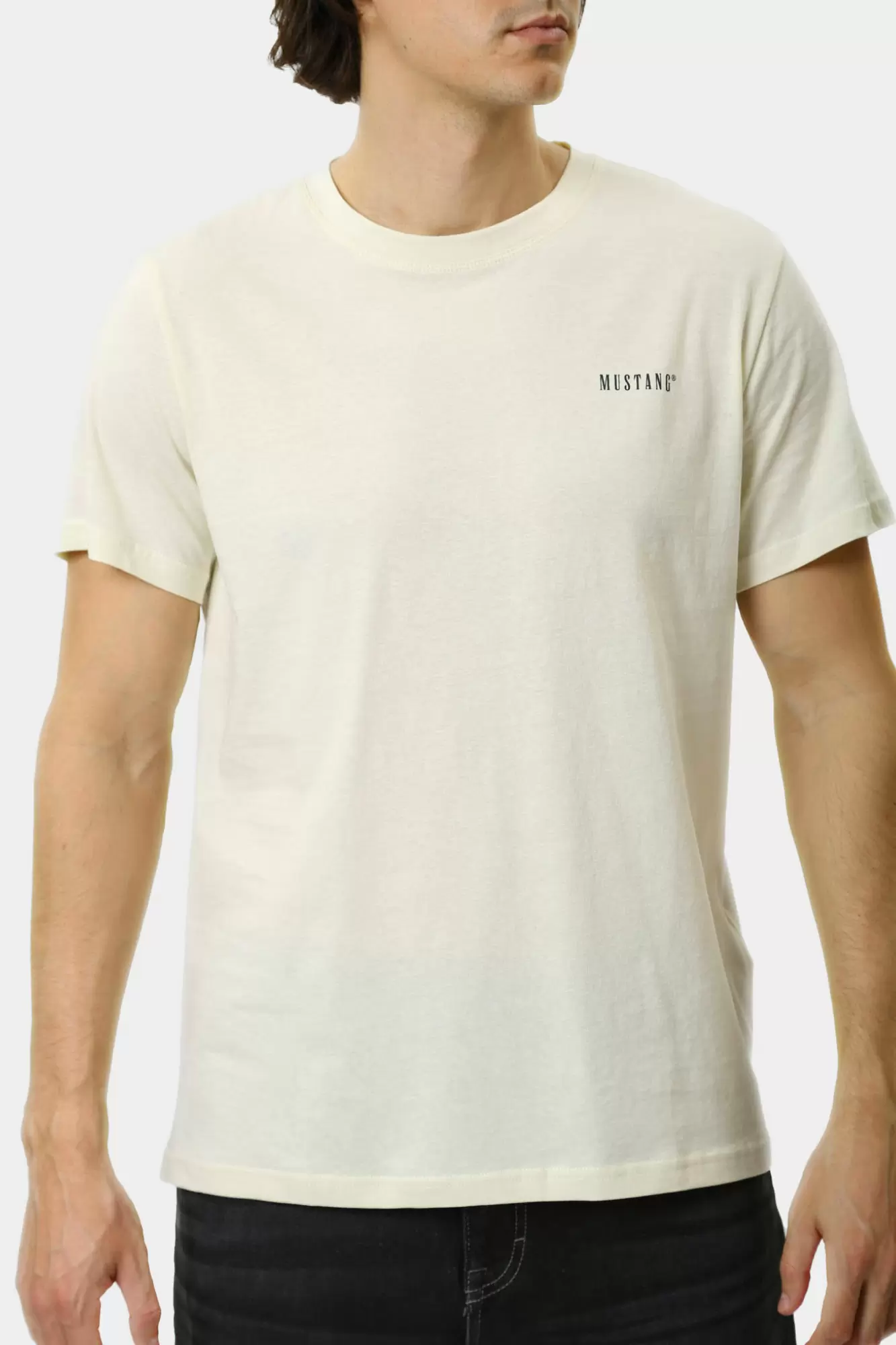 1015662 Футболка Mustang Молочный