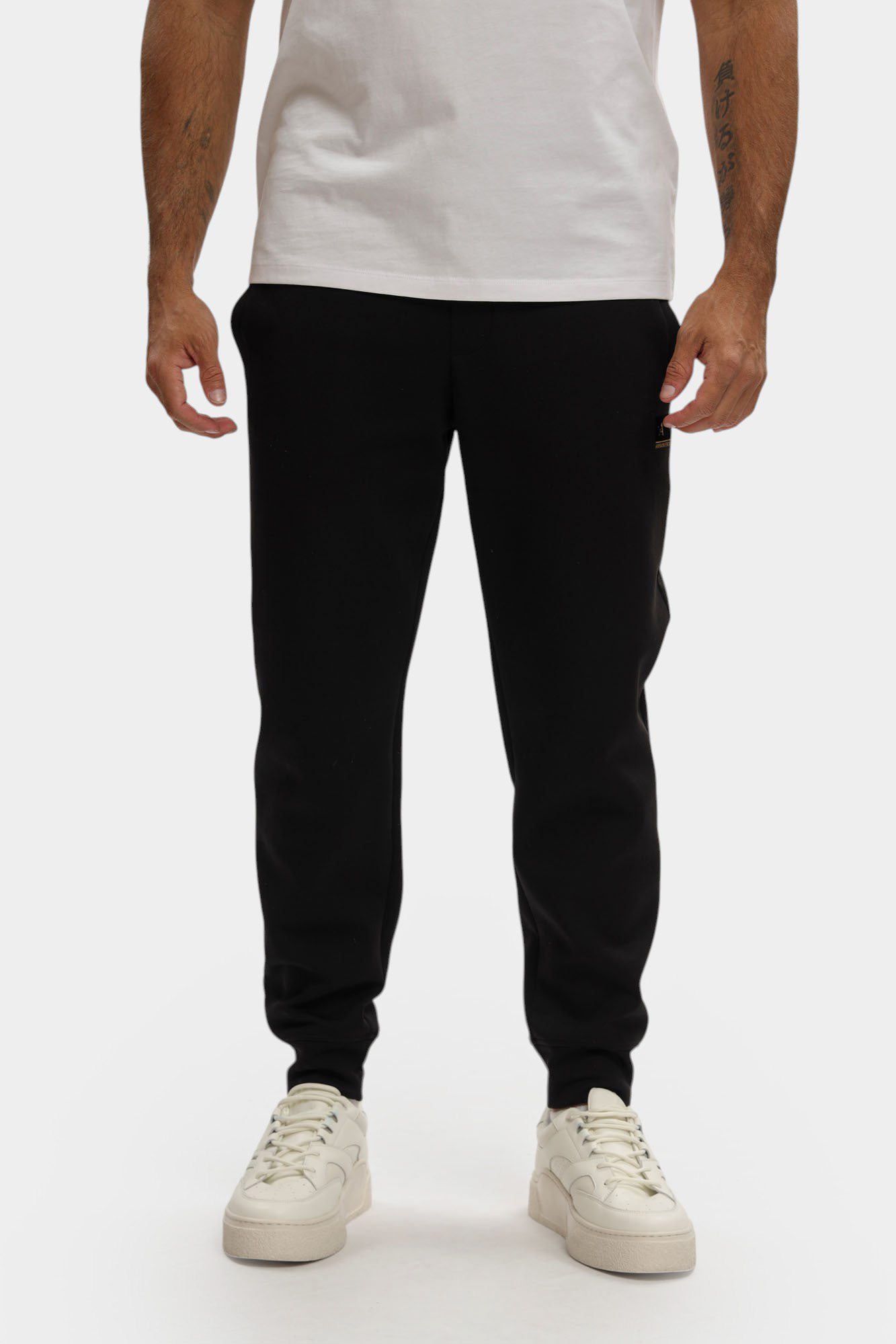 XM001886_AF10818 Брюки спортивные Armani Exchange Черный