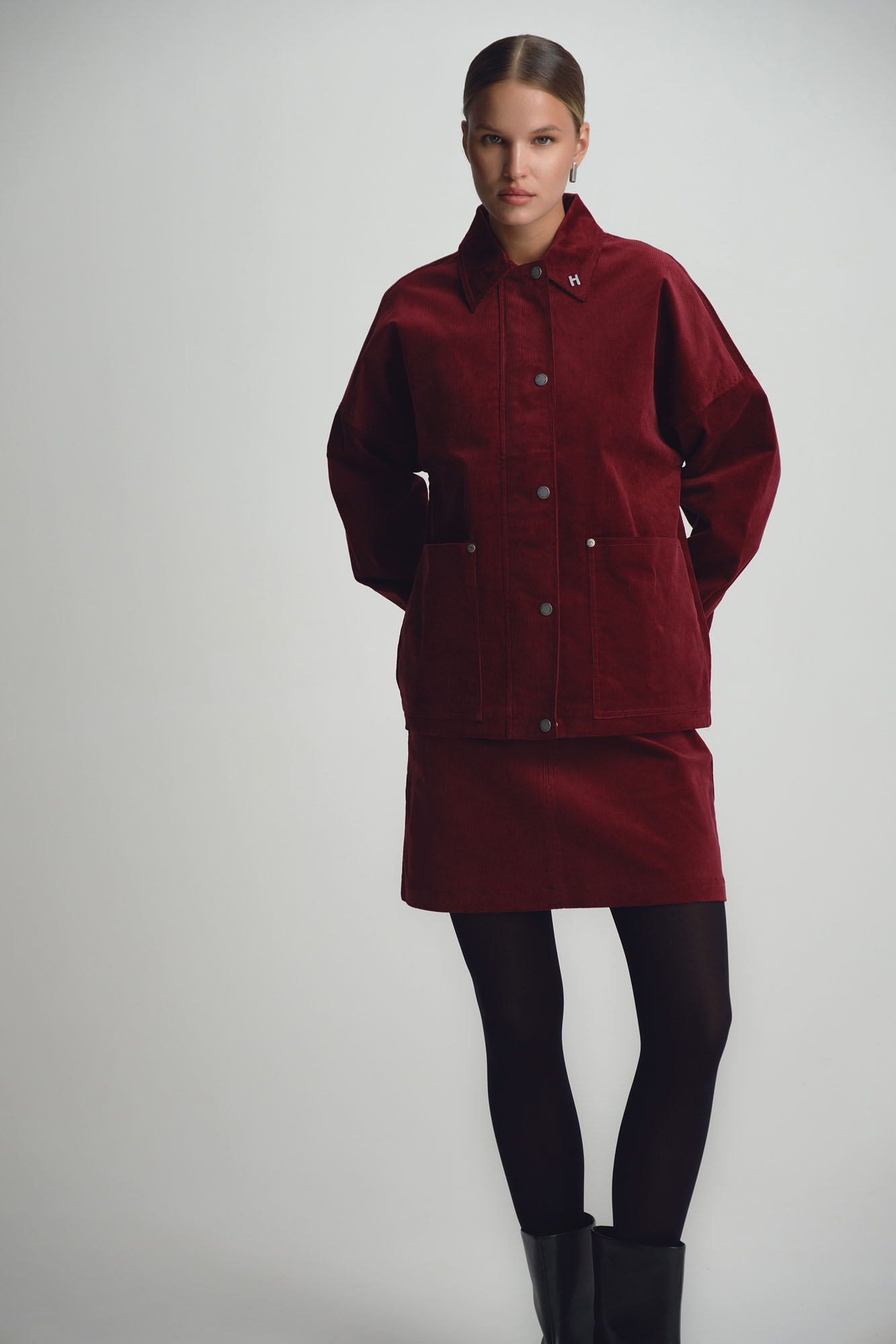 W-252-TH-56-2801 бомбер the hills 