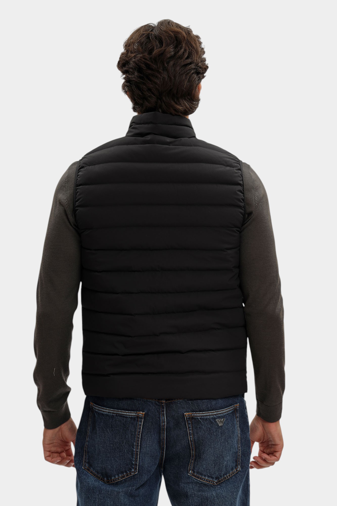 8N1BQ1 _1NLR Жилет утепленный Emporio Armani Черный