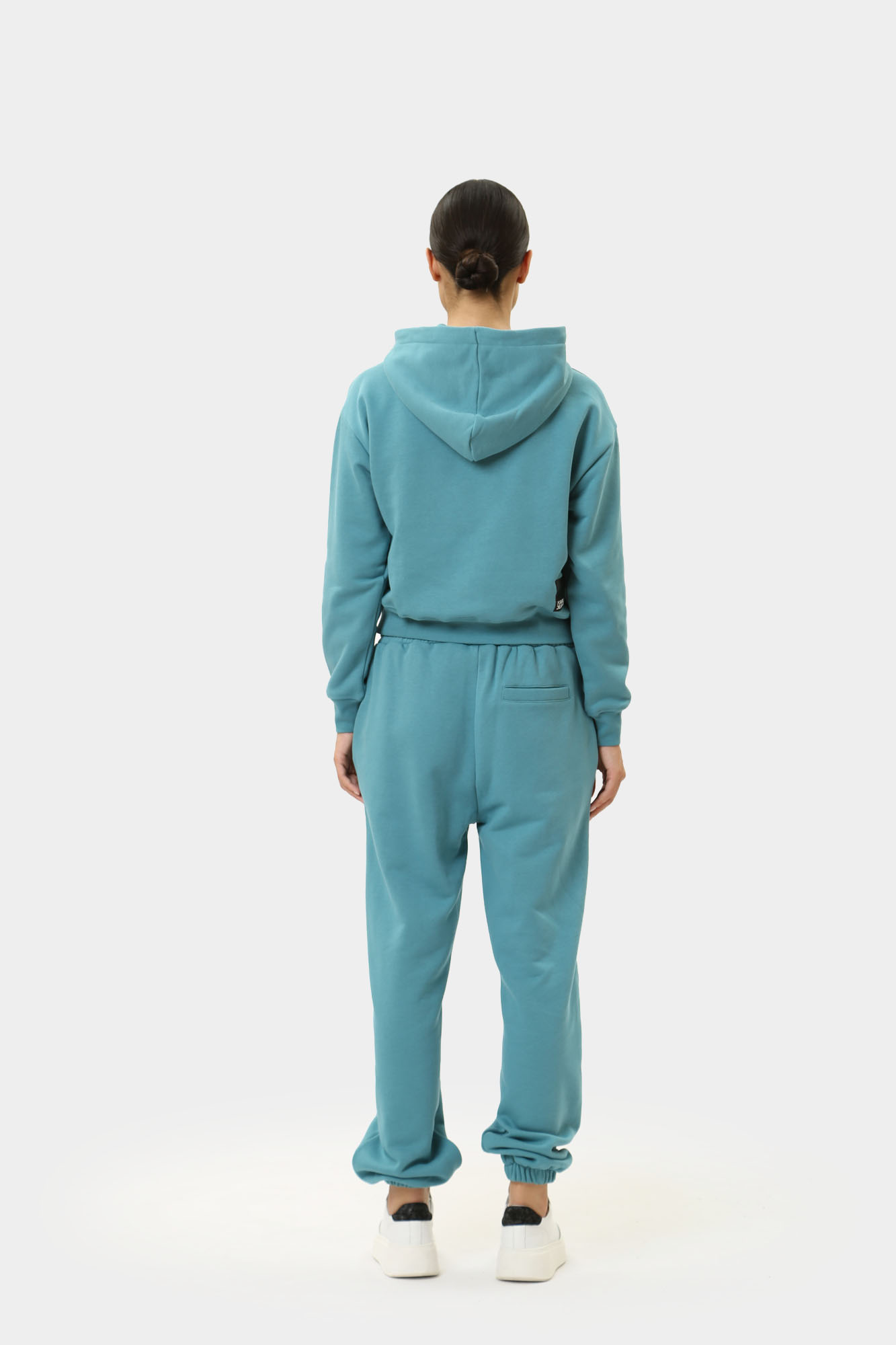 245J1000 брюки спортивные karl lagerfeld jeans 