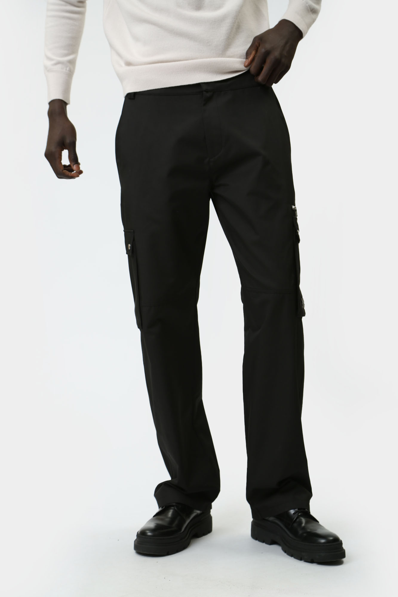 544573_255701 Брюки Karl Lagerfeld Черный