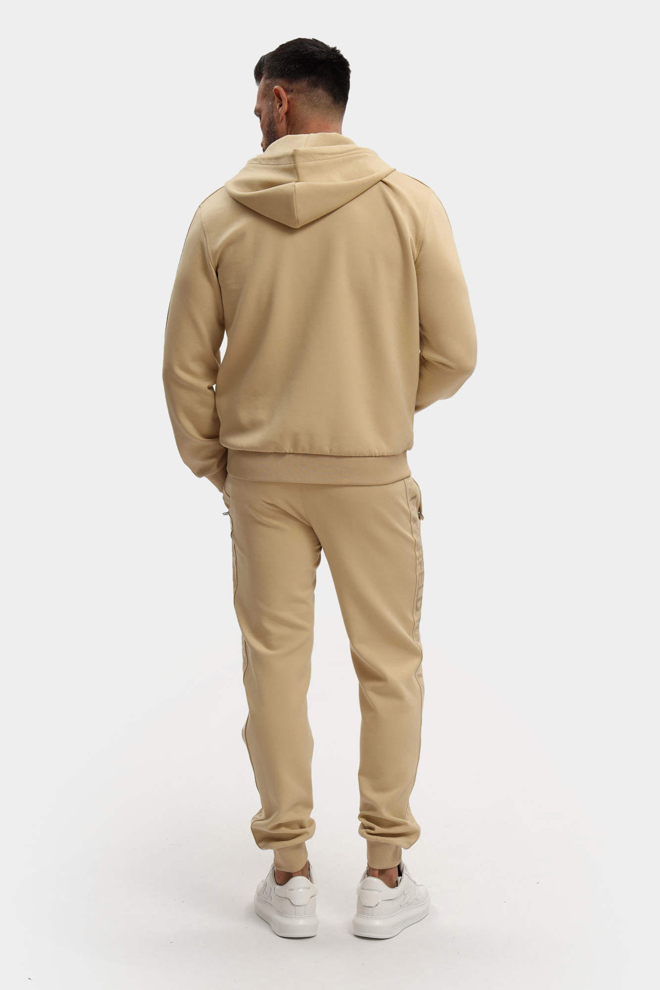 553902_705020 Толстовка Karl Lagerfeld Бежевый