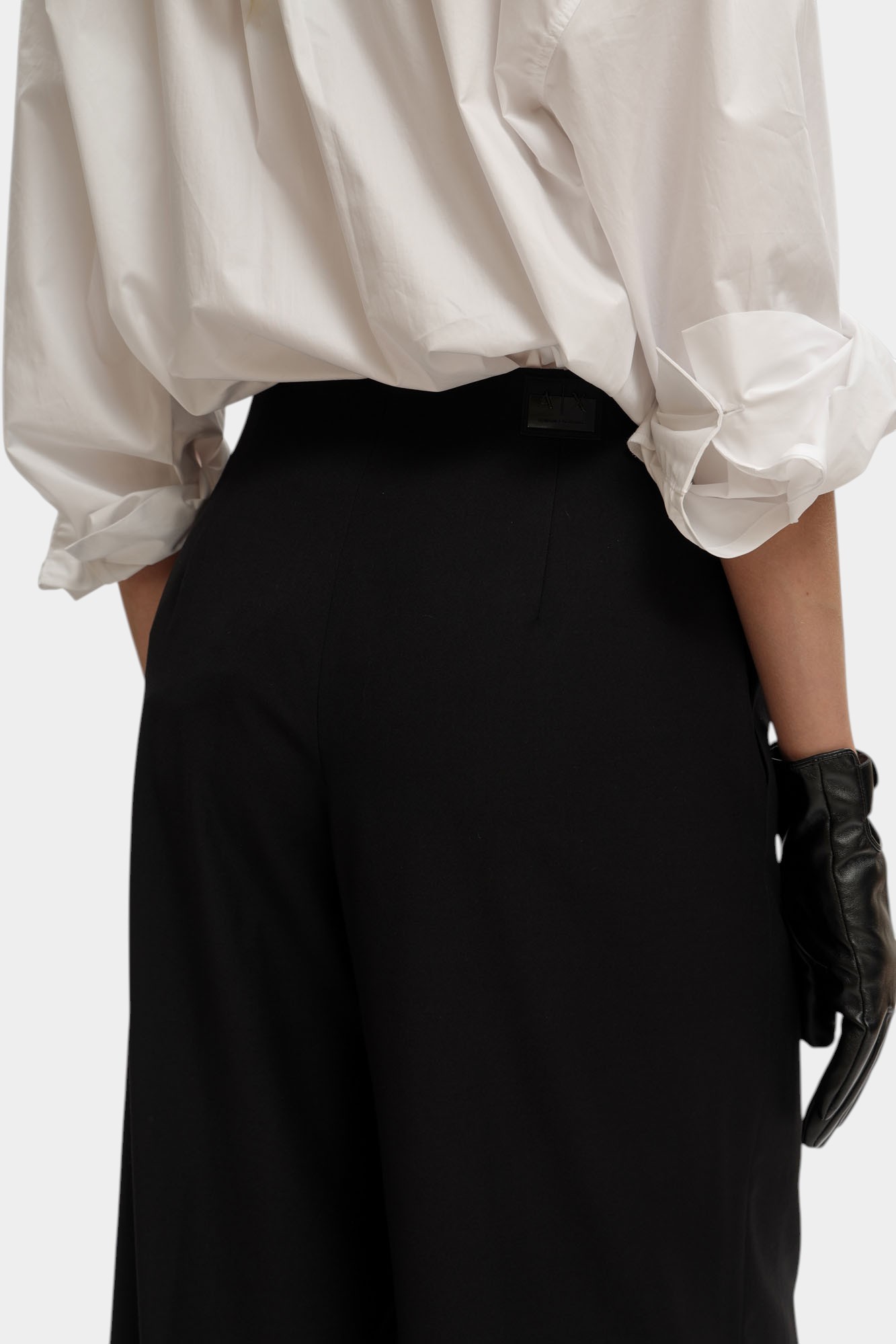 XW001267_AF16158 брюки armani exchange