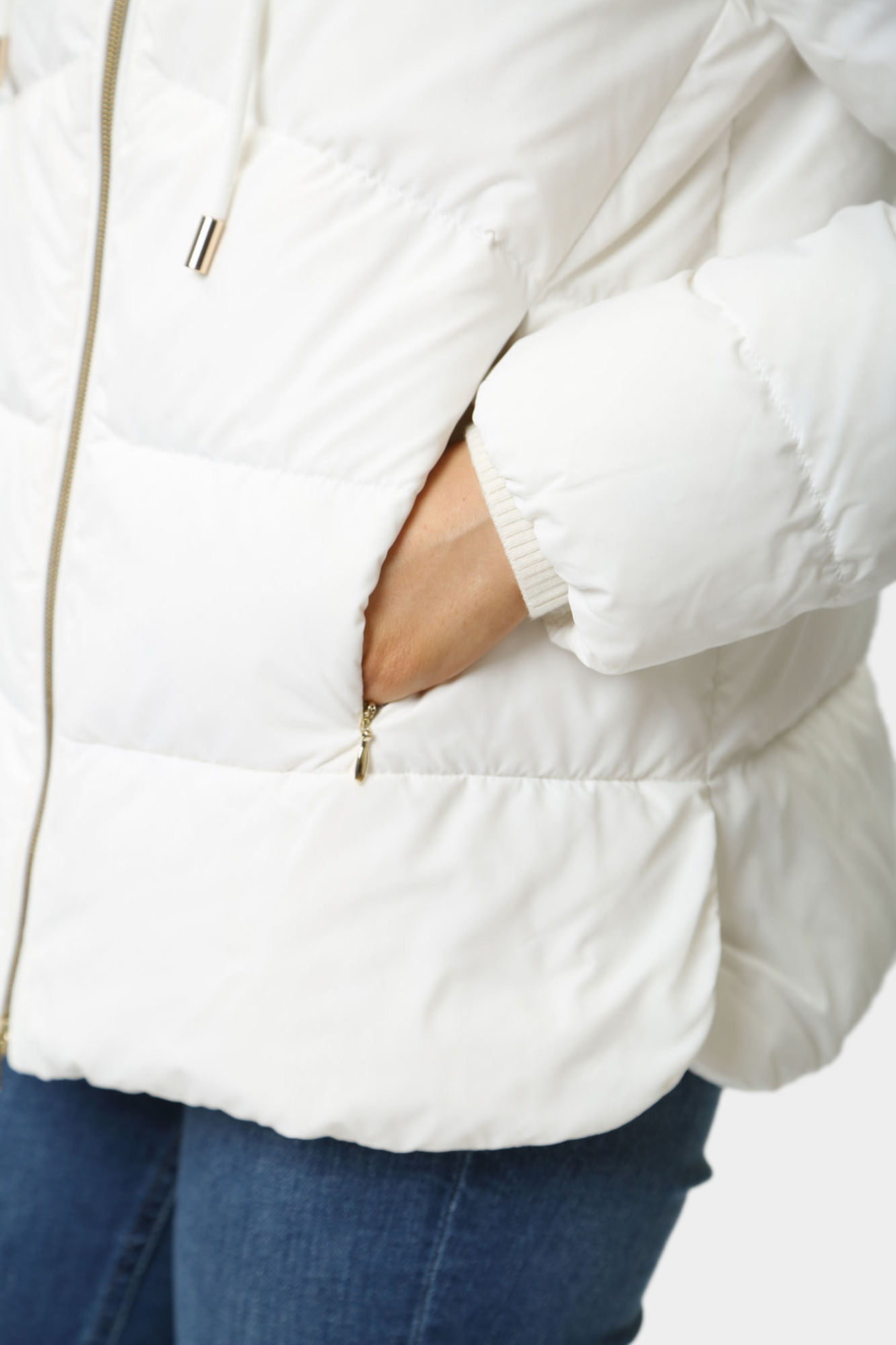 W4626CT3152F пуховик geox