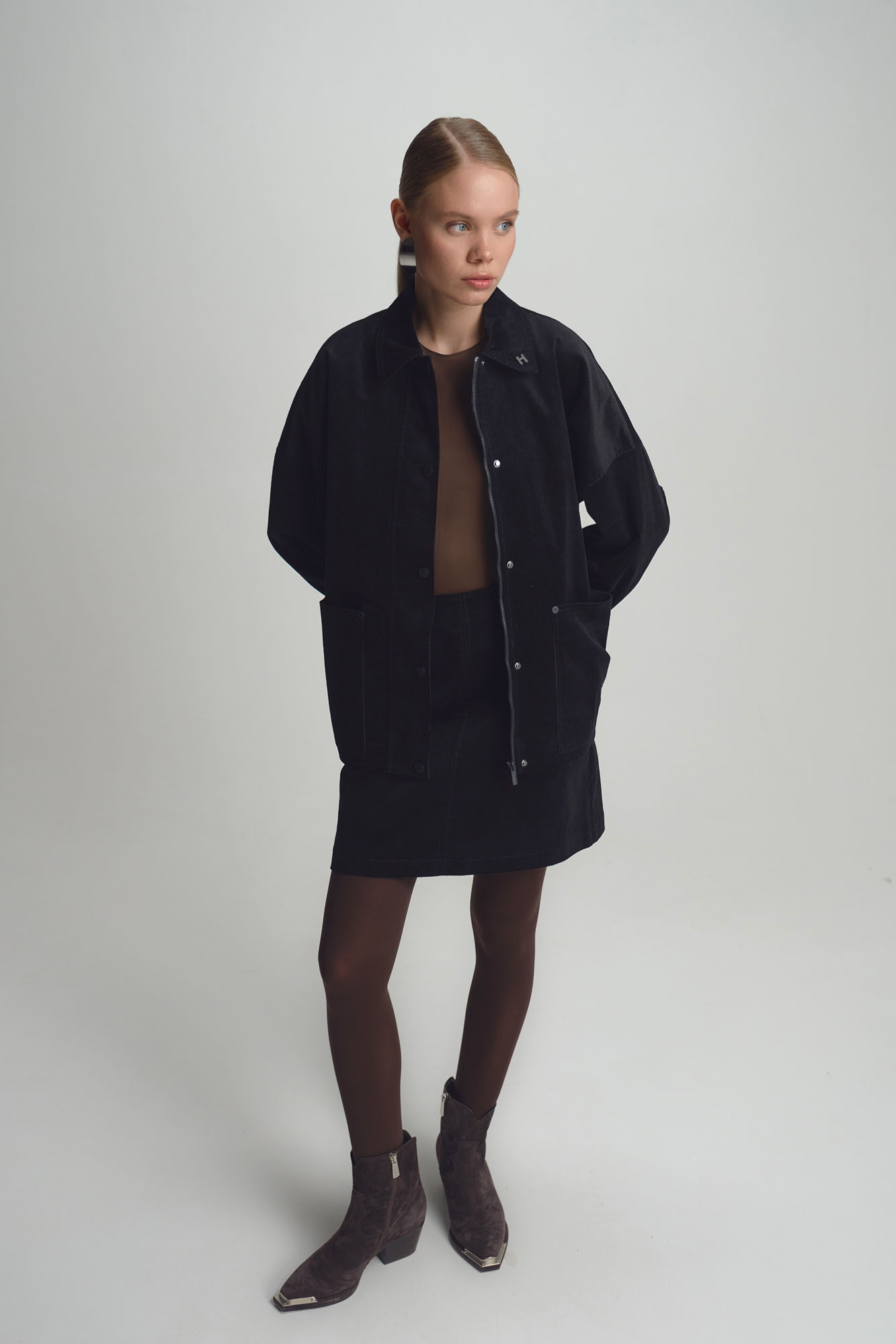 W-252-TH-56-2801 бомбер the hills 