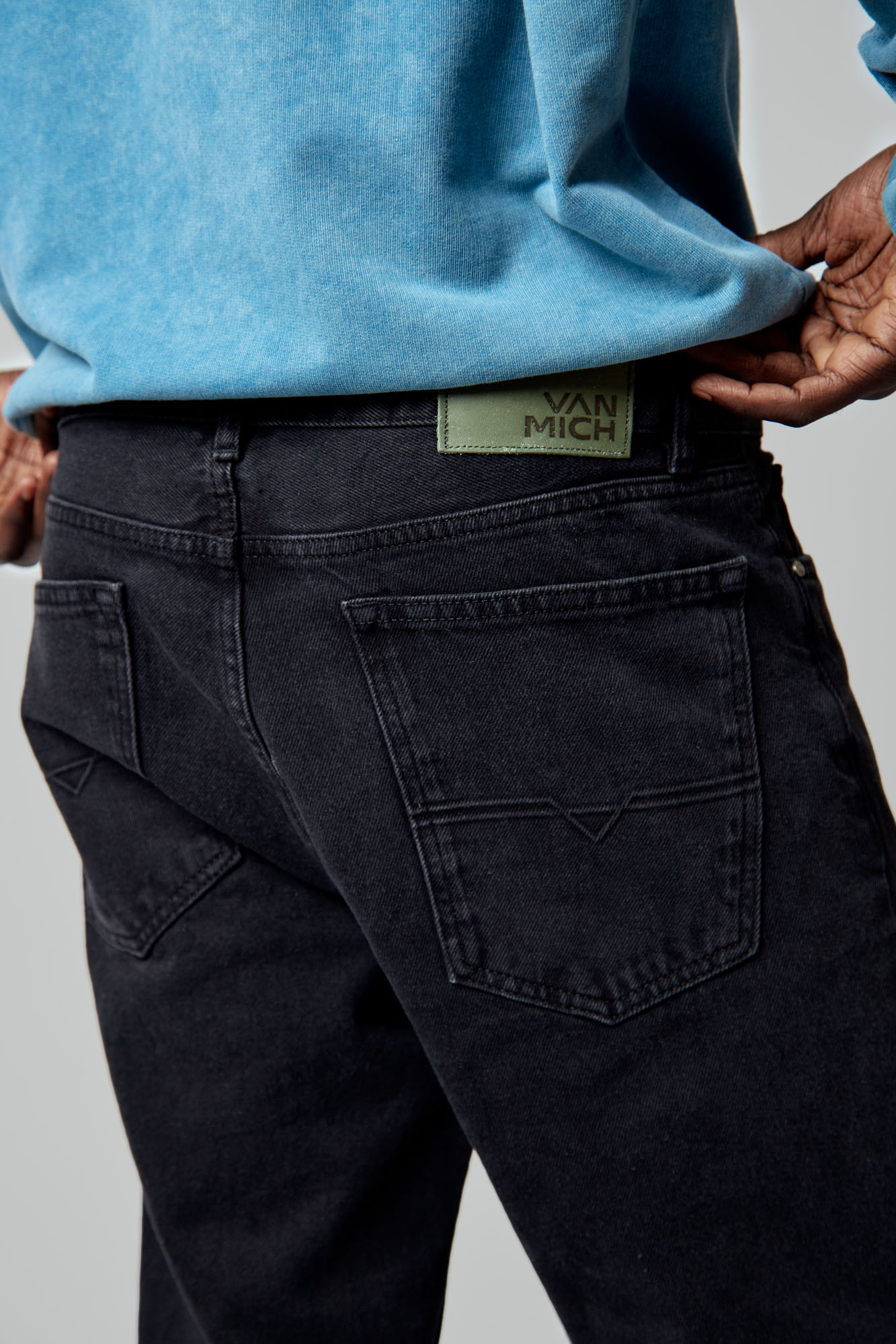 VM-OMA-33-357 Брюки джинсовые Van Mich Серый