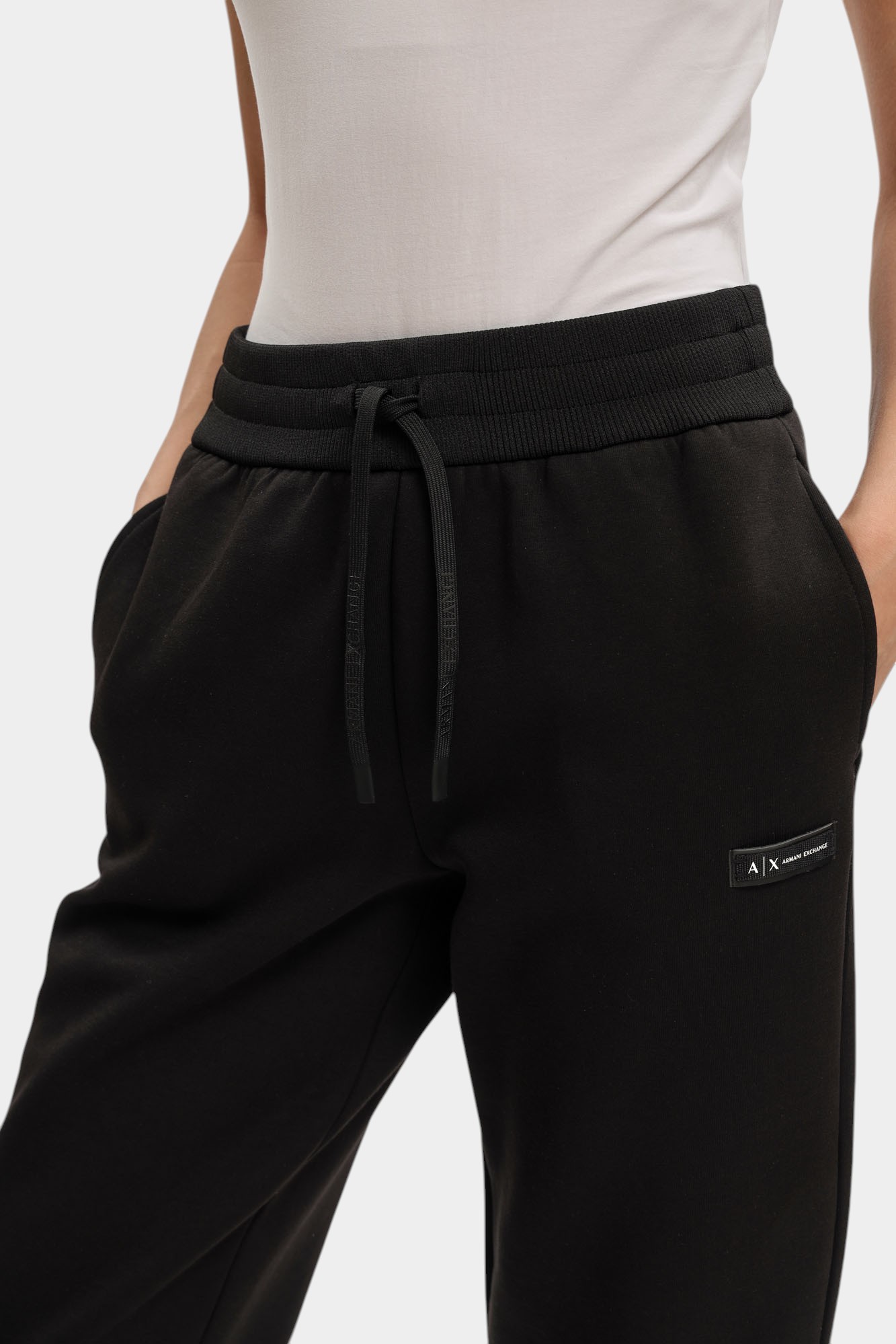 XW001287_AF16134 брюки спортивные armani exchange