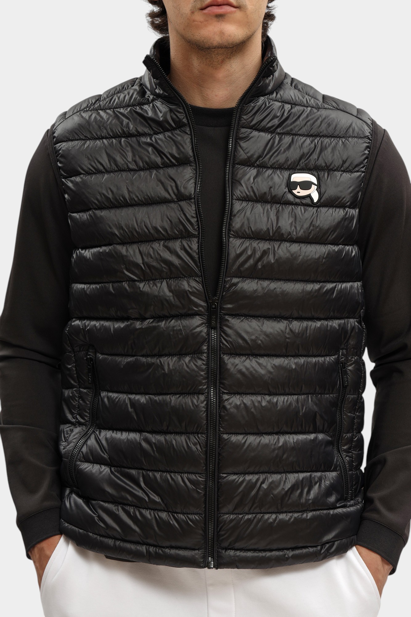 500590_505711 Жилет Karl Lagerfeld Черный