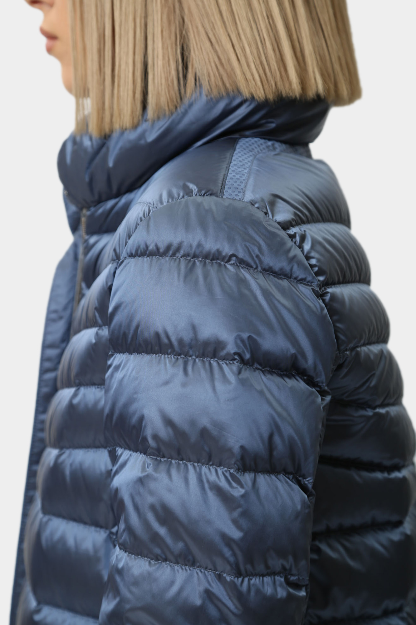 W4625ET3154F куртка geox