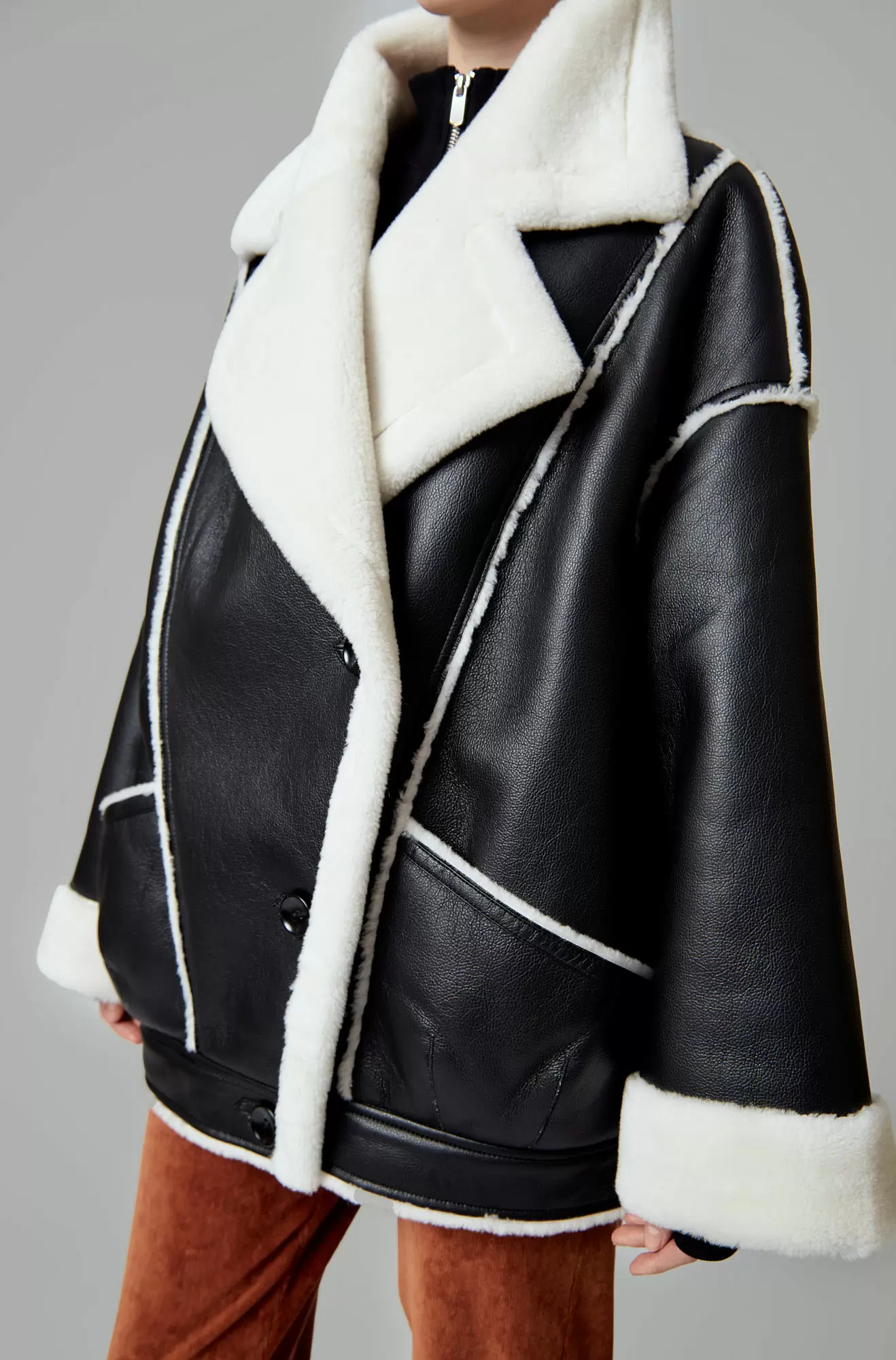 VW-PLO-2411 дубленка van mich 