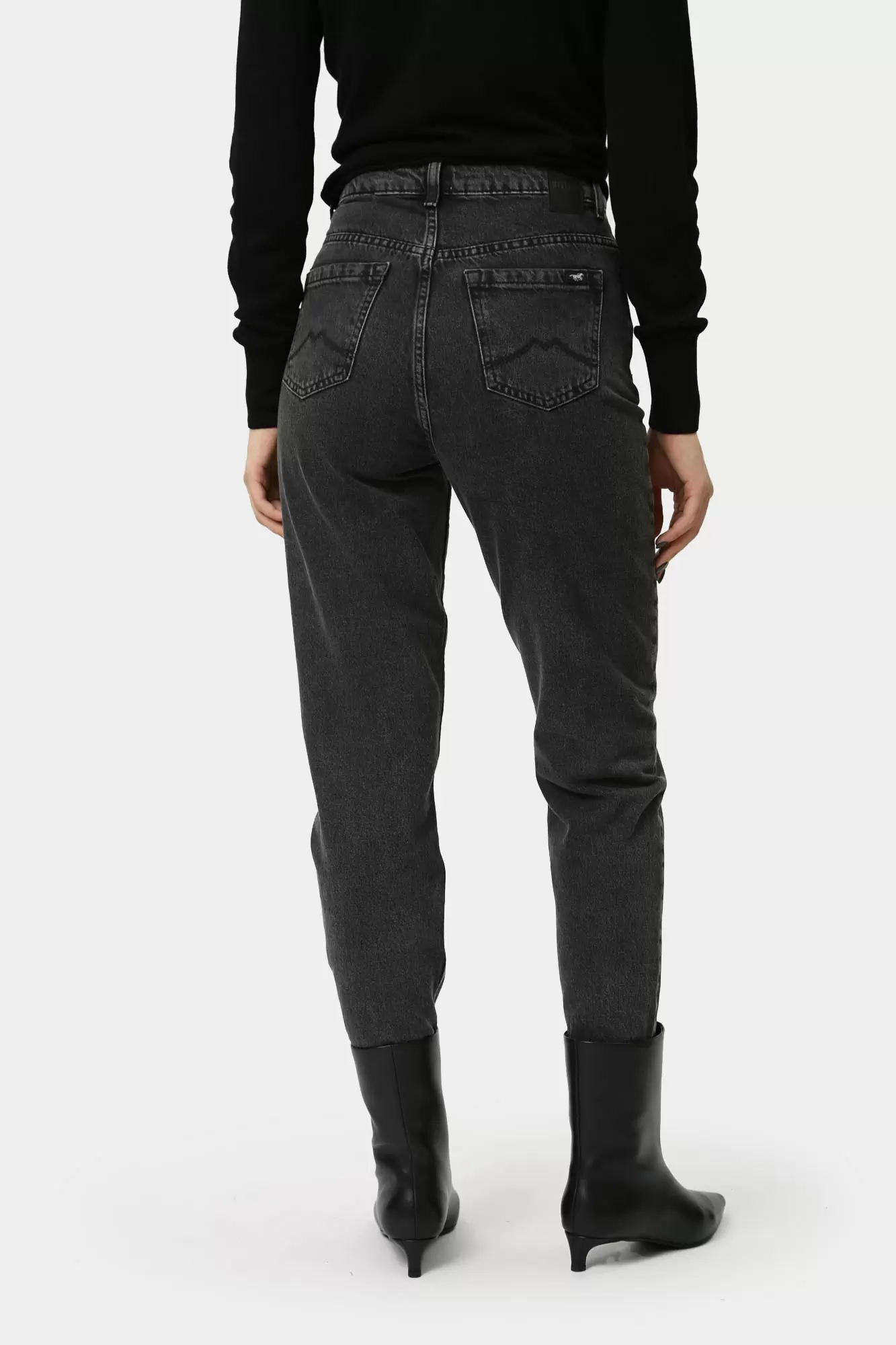 1015572-4000 джинсы mustang 