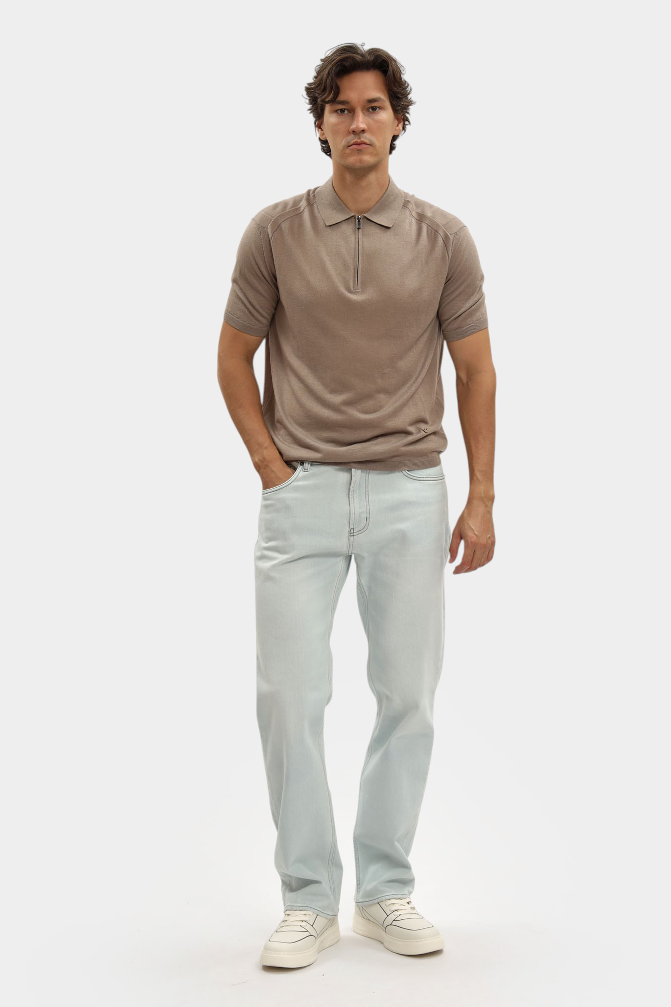 EM000763_AF13280 Джинсы Emporio Armani Синий