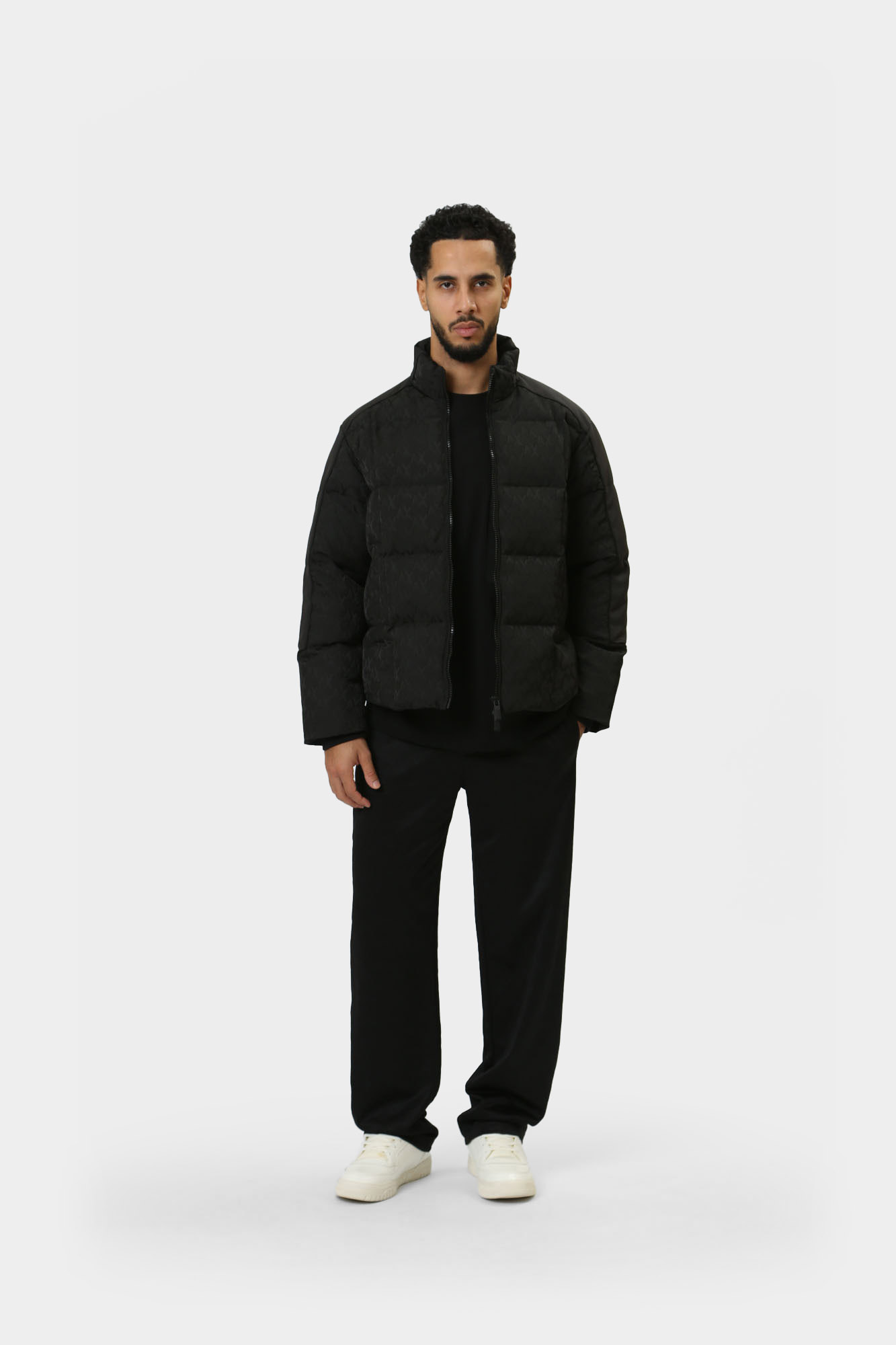 6DZBL2_ZN5GZ Куртка пуховая Armani Exchange Черный