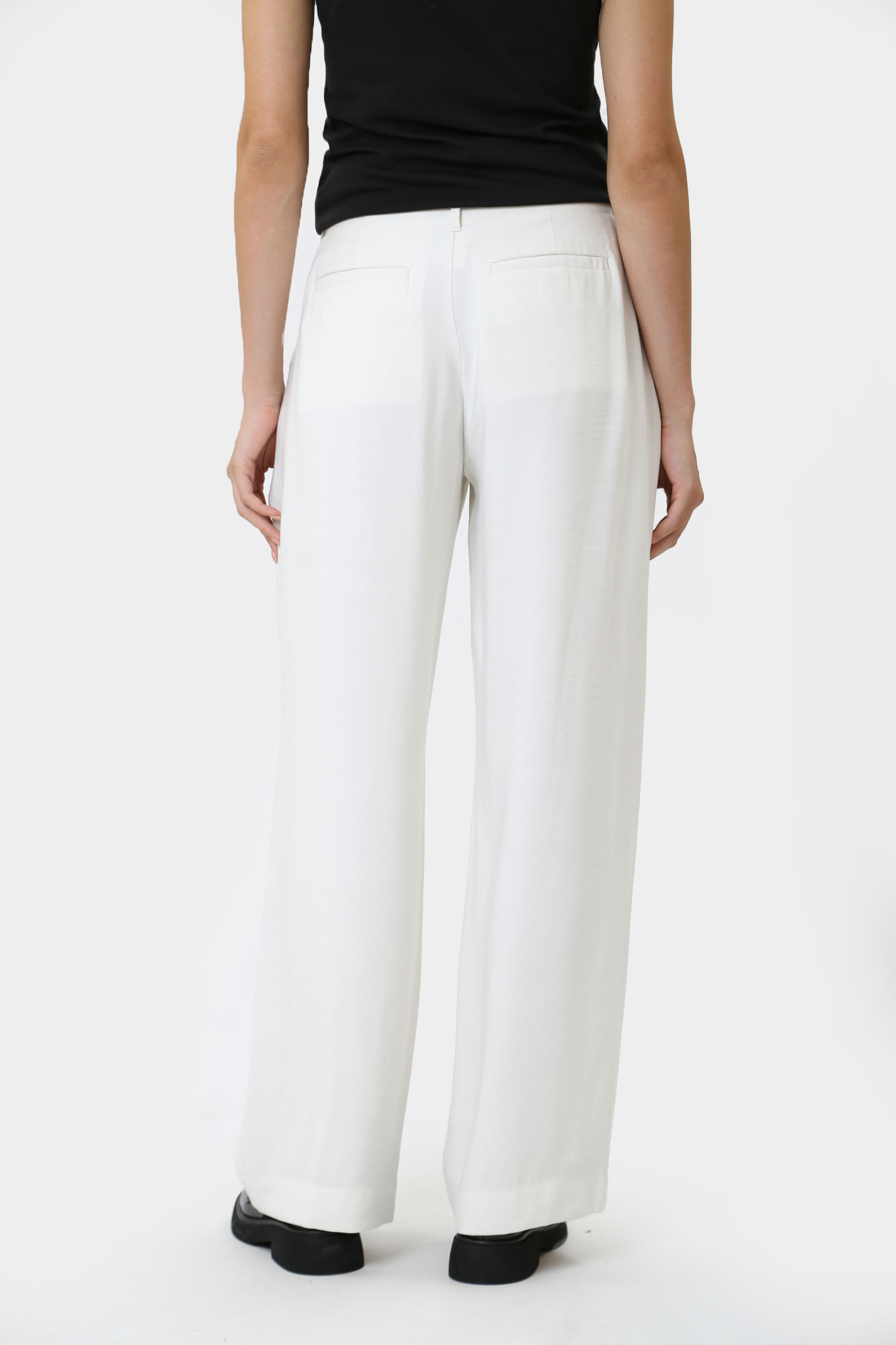 J20J223917 брюки calvin klein jeans