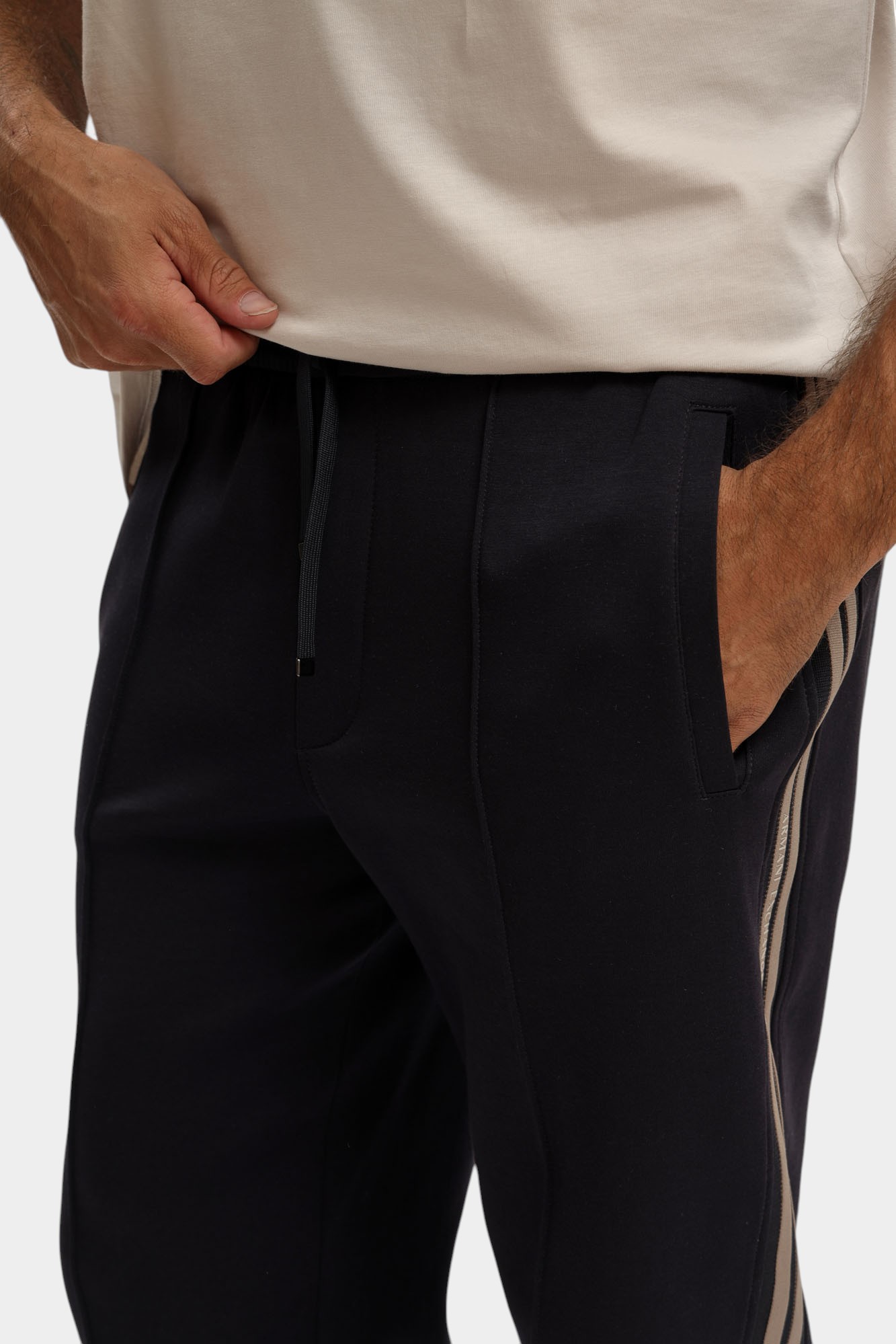 XM001362_AF10818 Брюки спортивные Armani Exchange Синий