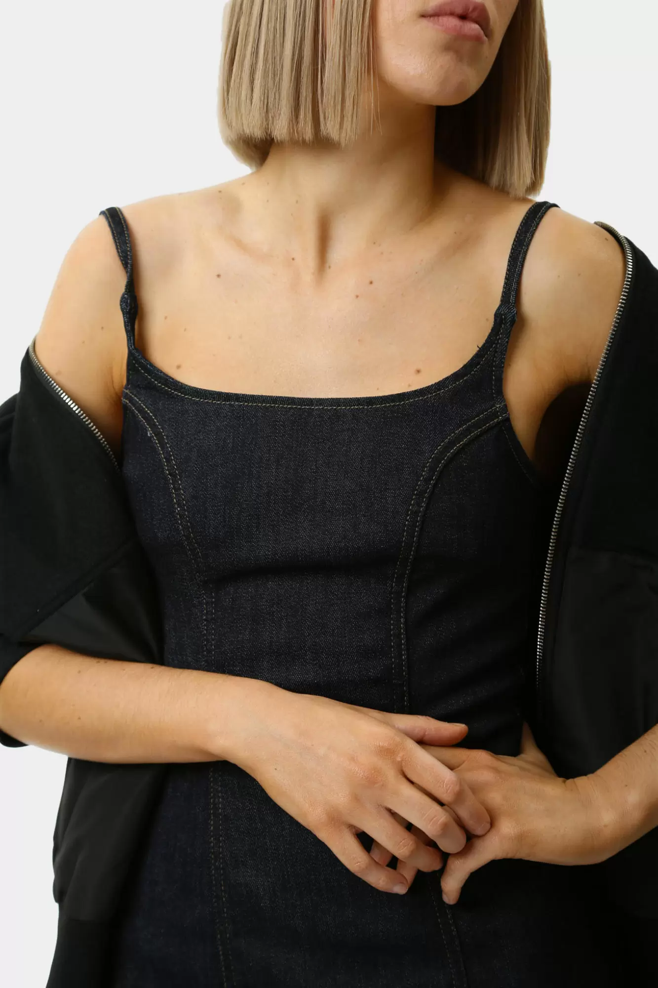 J20J223980 платье calvin klein jeans