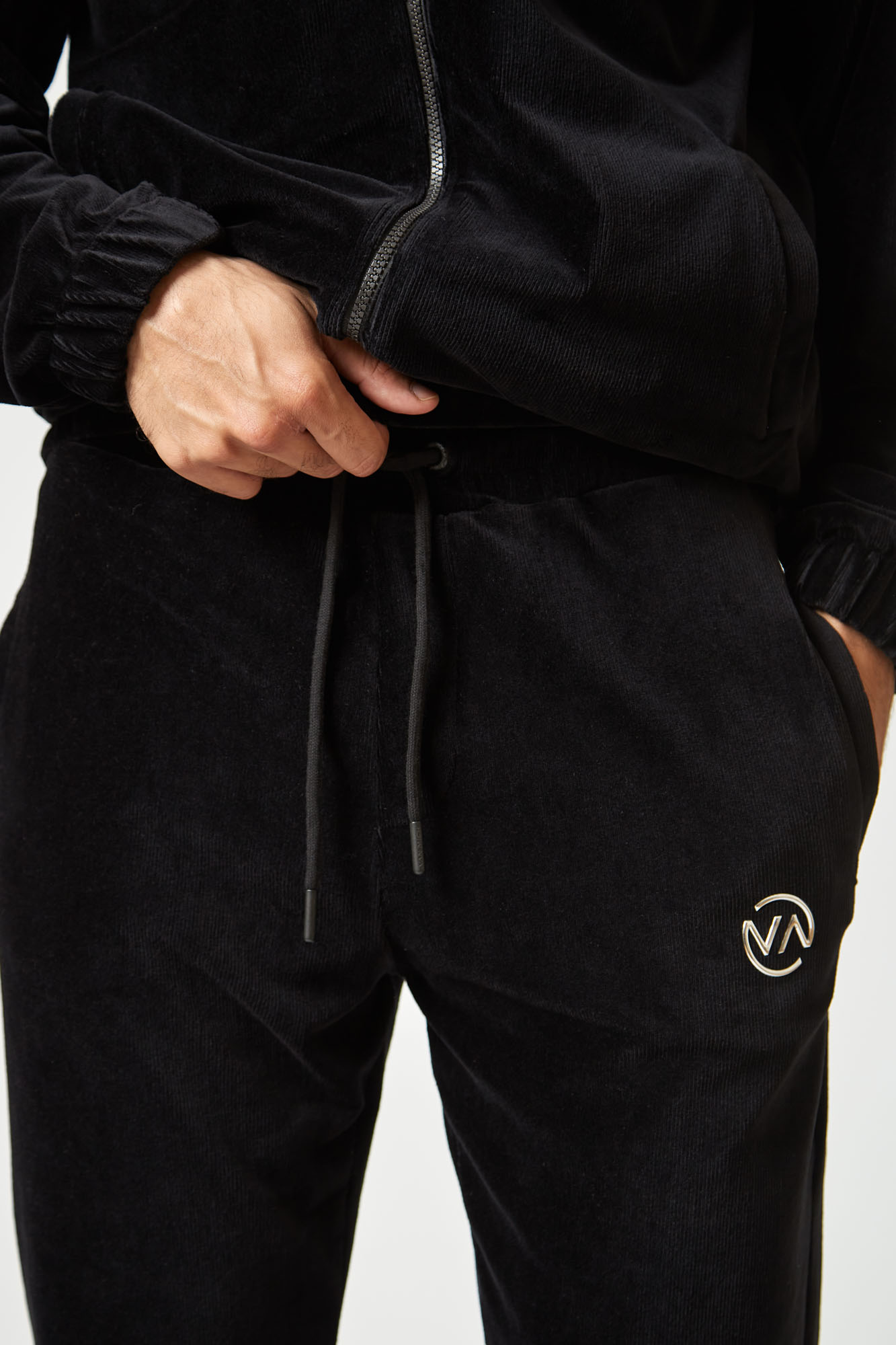 VM-ERK-20-302 Брюки Van Mich Черный