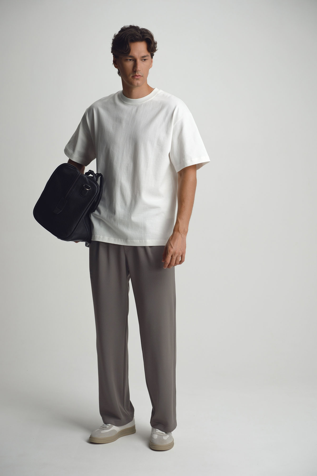 M-252-THT-22-2004 Футболка The Hills Молочный