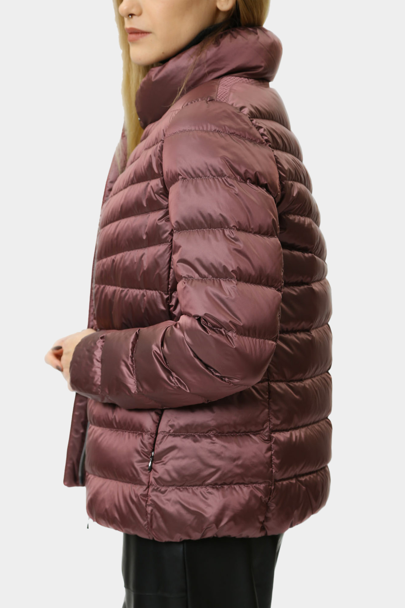 W4625ET3154F куртка geox