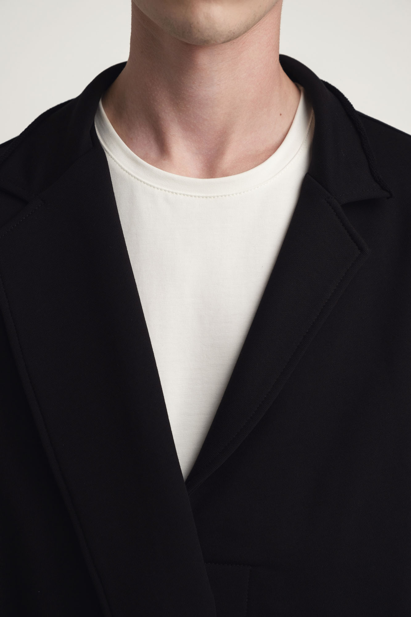 M-242-VE-43-0003 Пиджак The Hills Черный