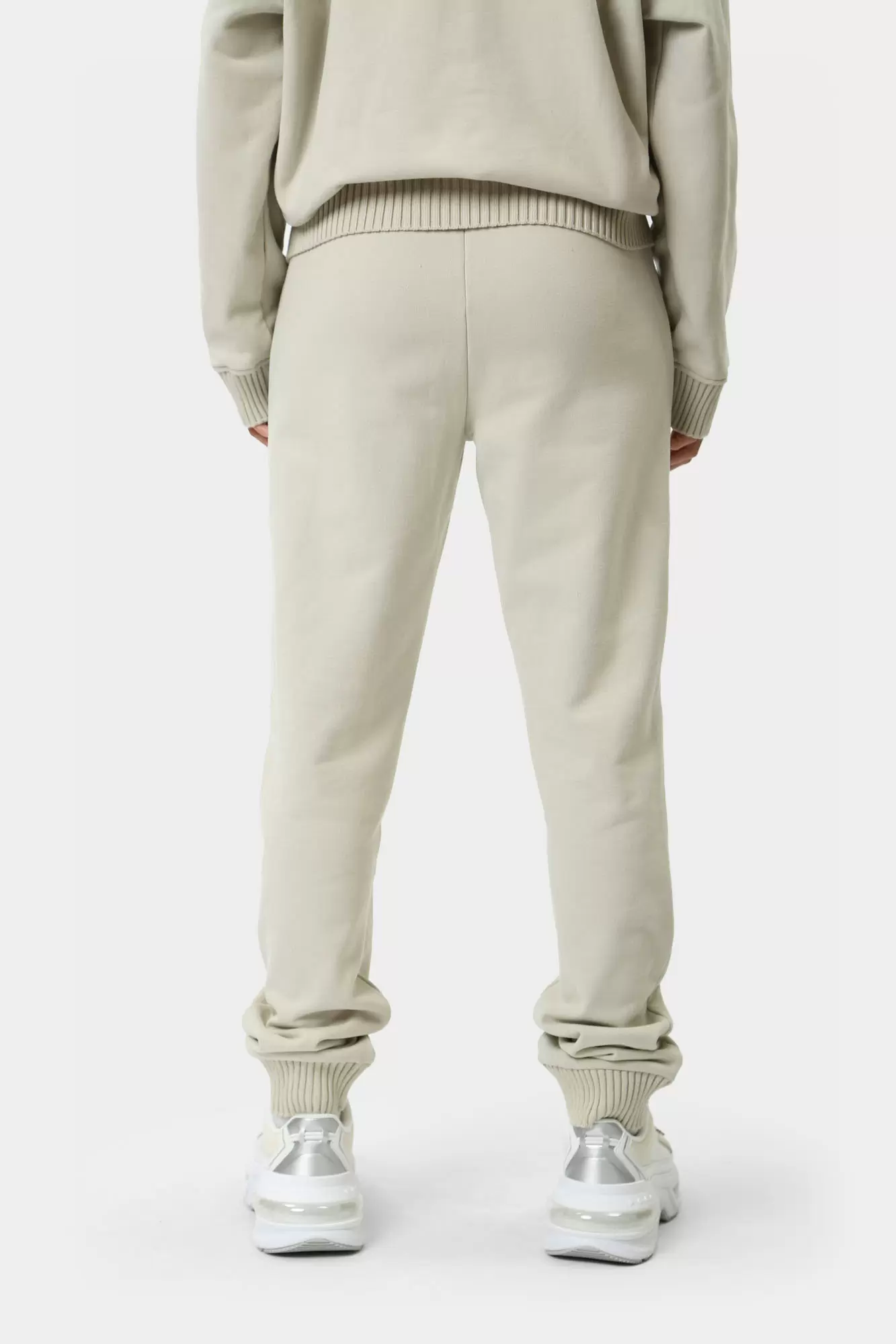 J20J224443 брюки спортивные calvin klein jeans