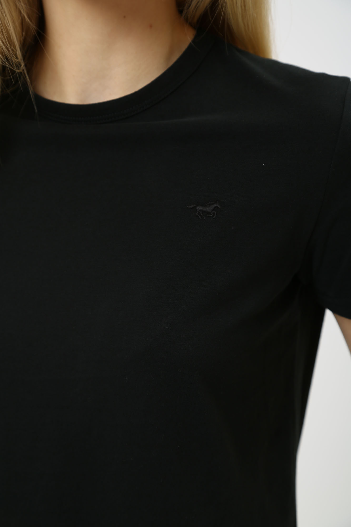 1013929 футболка mustang