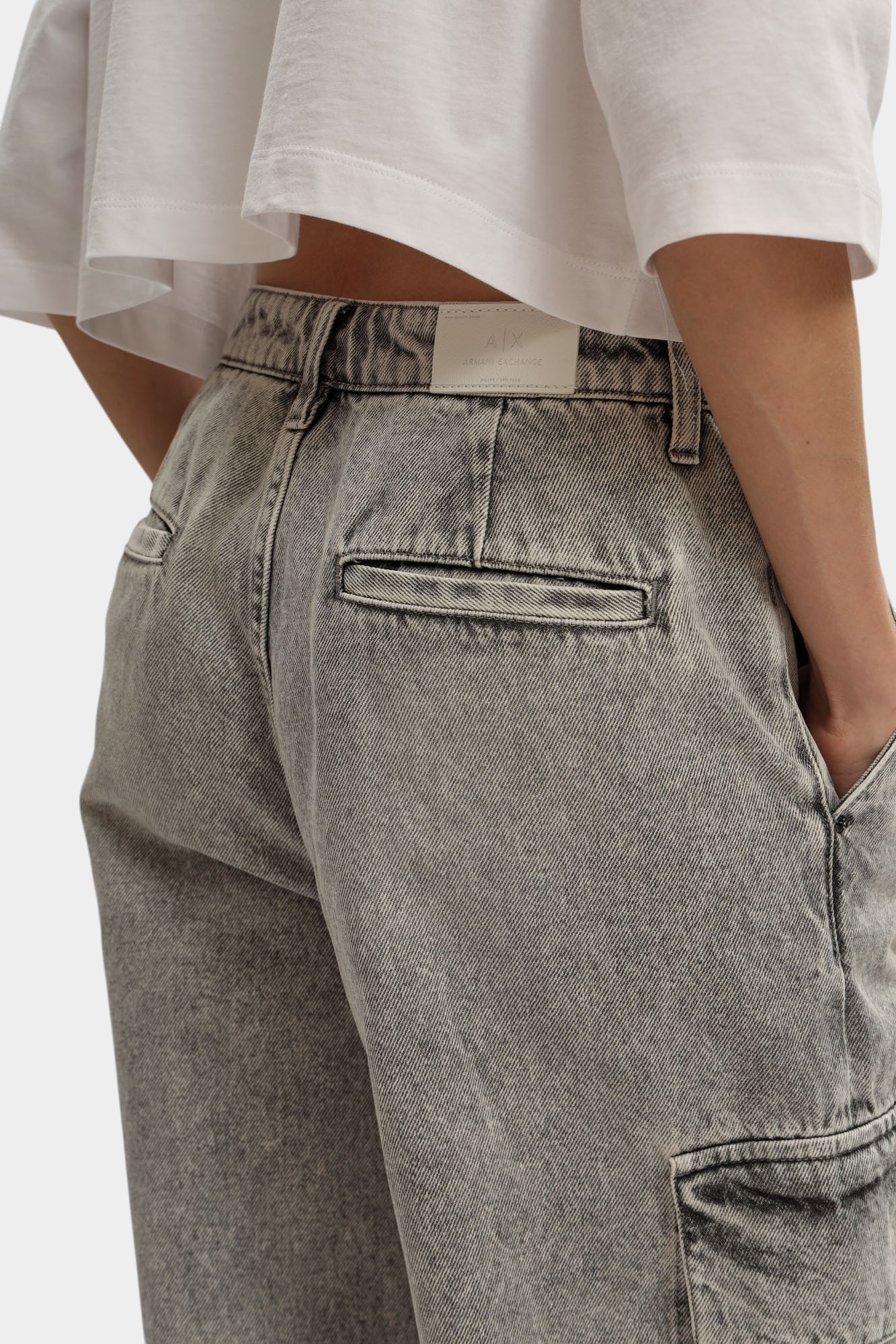 XW001396_AF16176 джинсы-мом armani exchange 