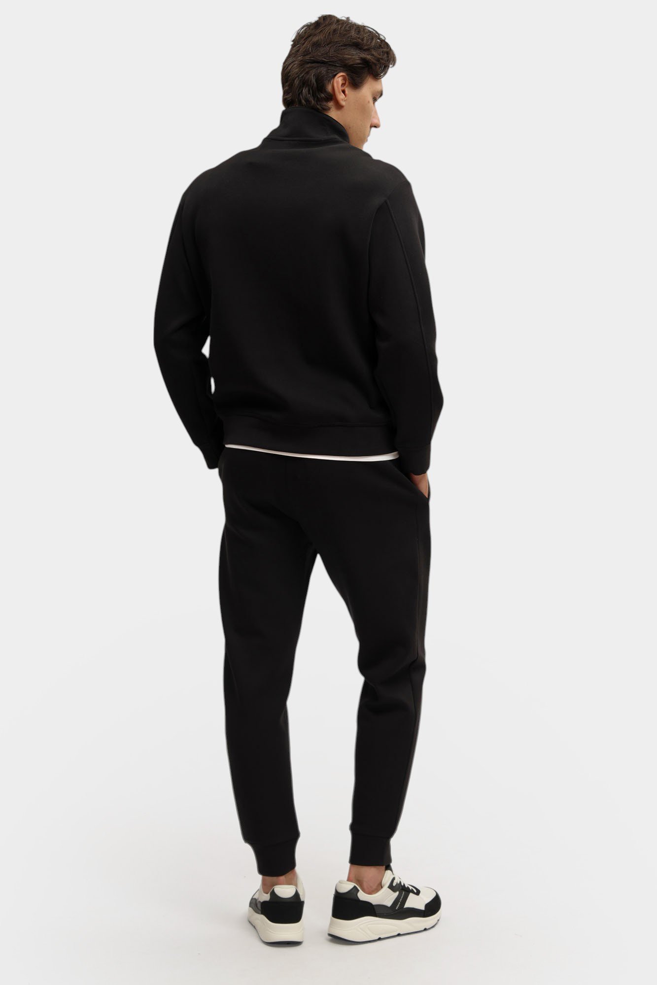 XM001295_AF10818 Анорак Armani Exchange Черный