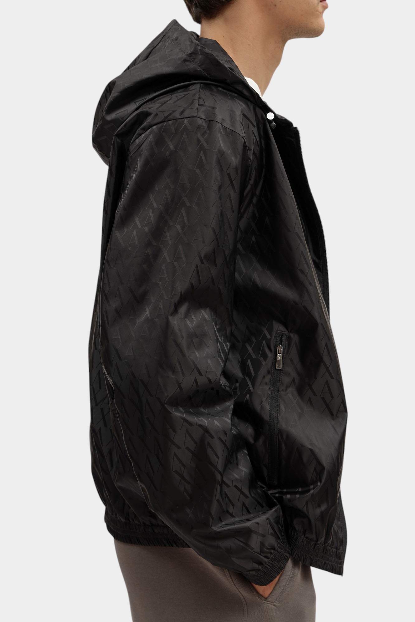 XM001582_AF16628 Ветровка Armani Exchange Черный