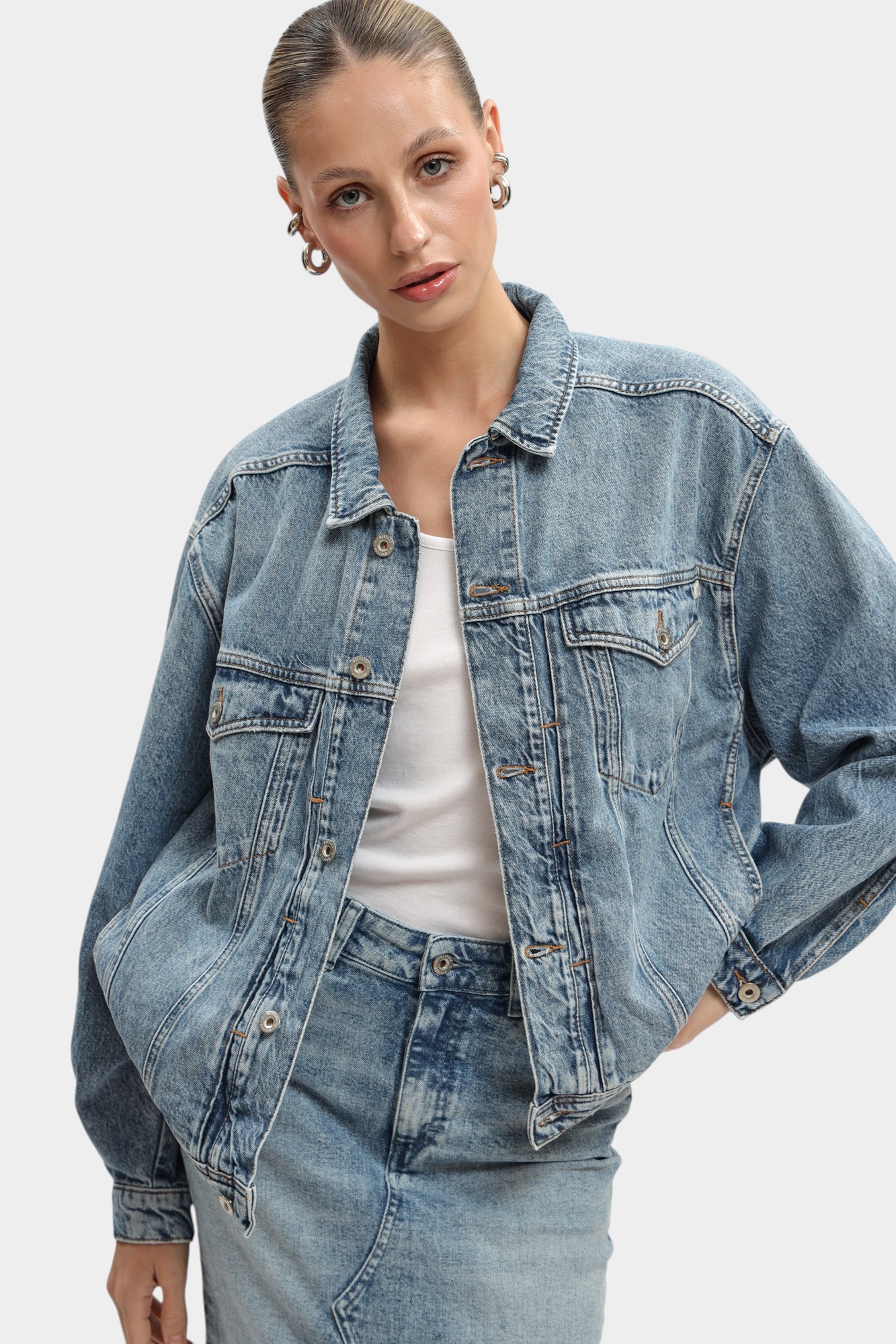 1016219-5000 куртка джинсовая mustang 