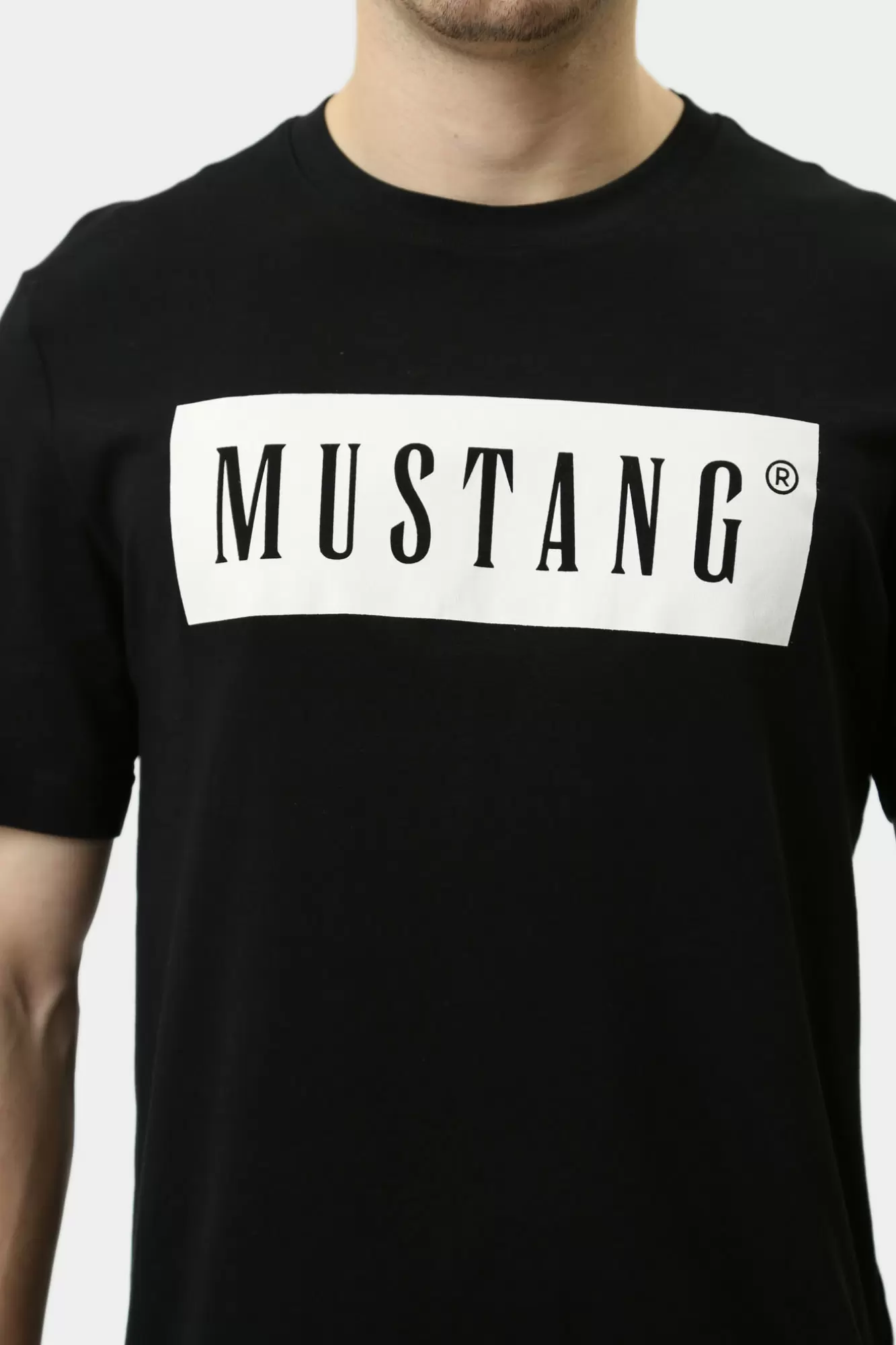 1014749 Футболка Mustang Черный